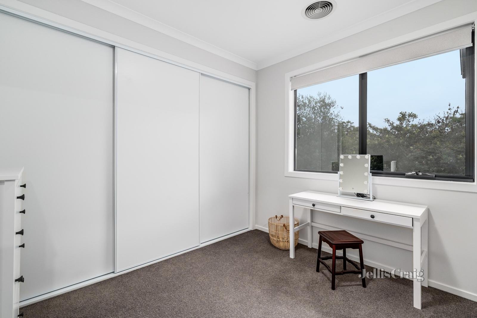 3/24 Roland Street, Mount Waverley image 9