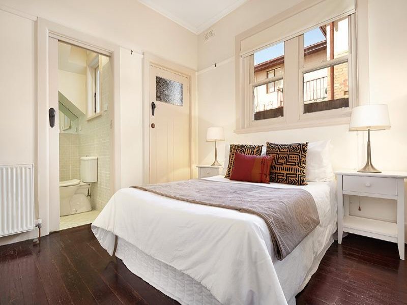 Property Gallery Thumbnail 7