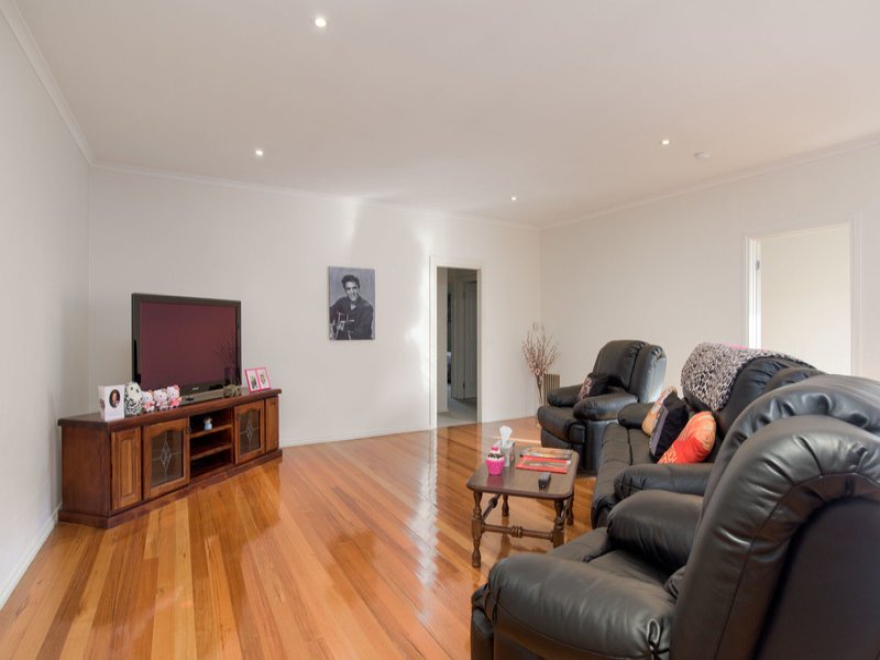 3/24 Sherlock Road, Croydon image 2