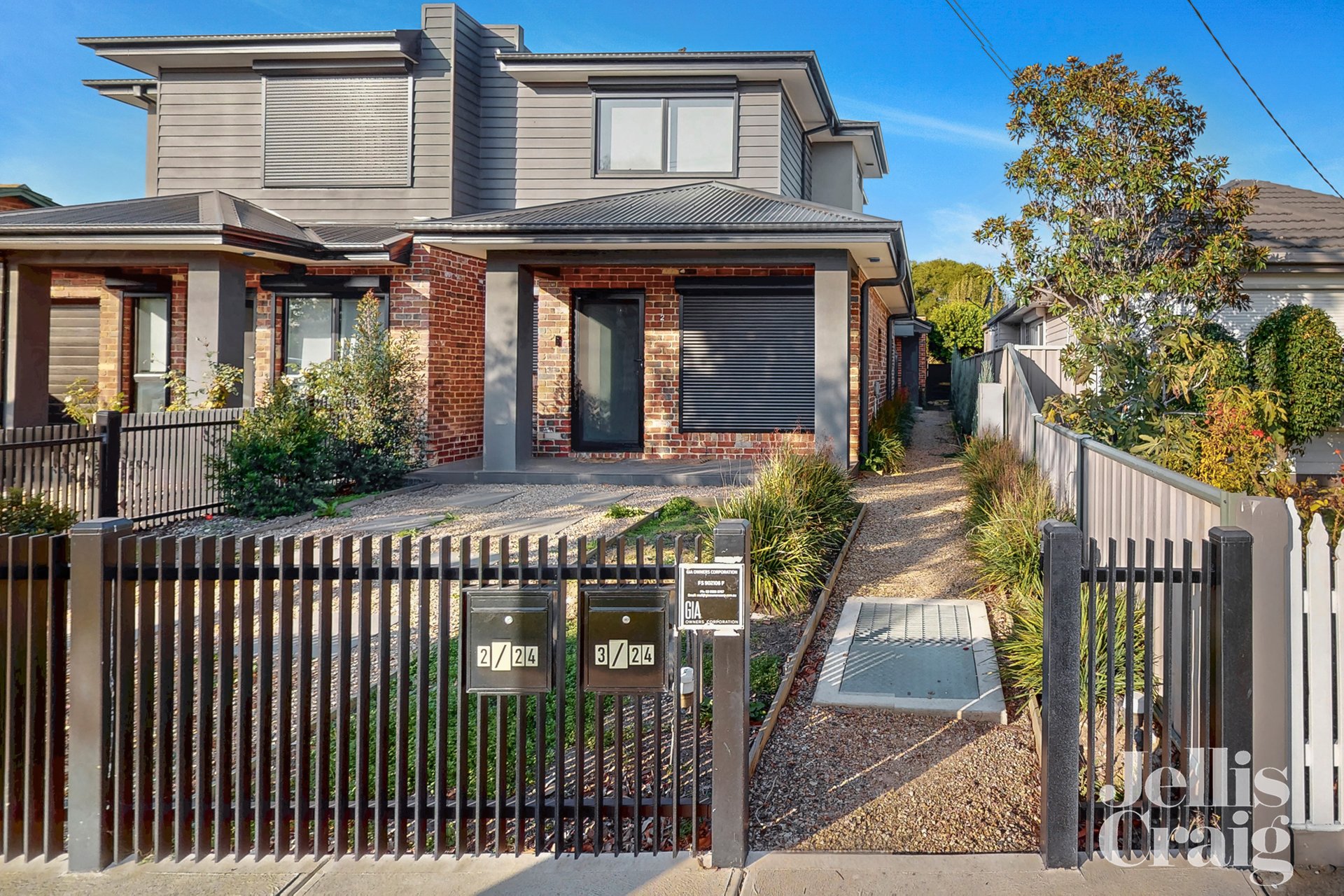 3/24 Sutherland Street, Hadfield image 1