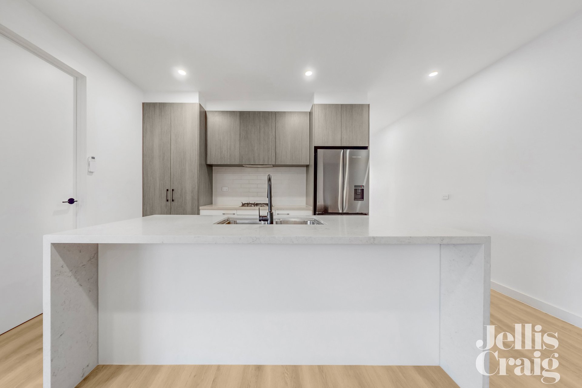3/24 Sutherland Street, Hadfield image 4