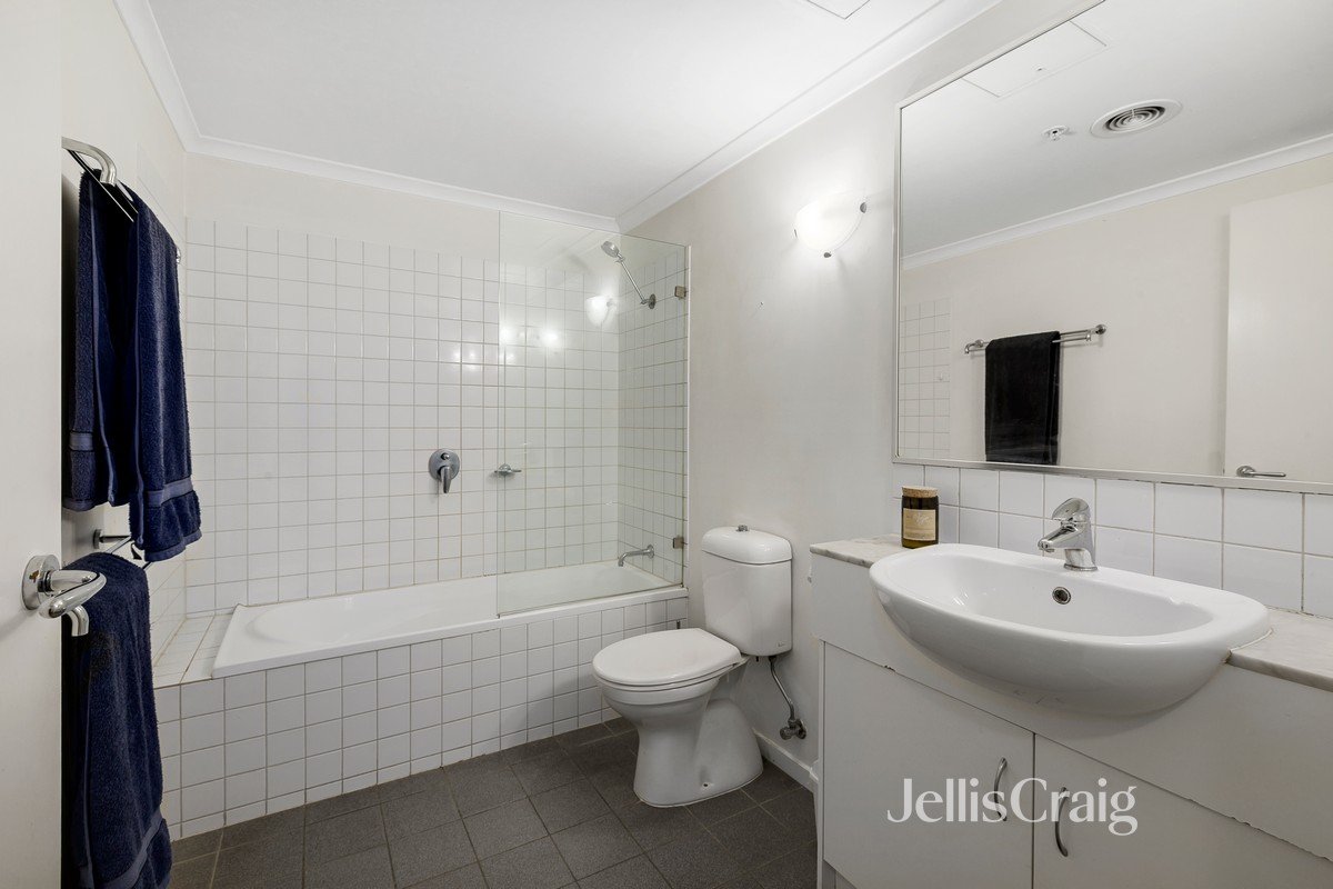3/24 Valentine Grove, Armadale image 6