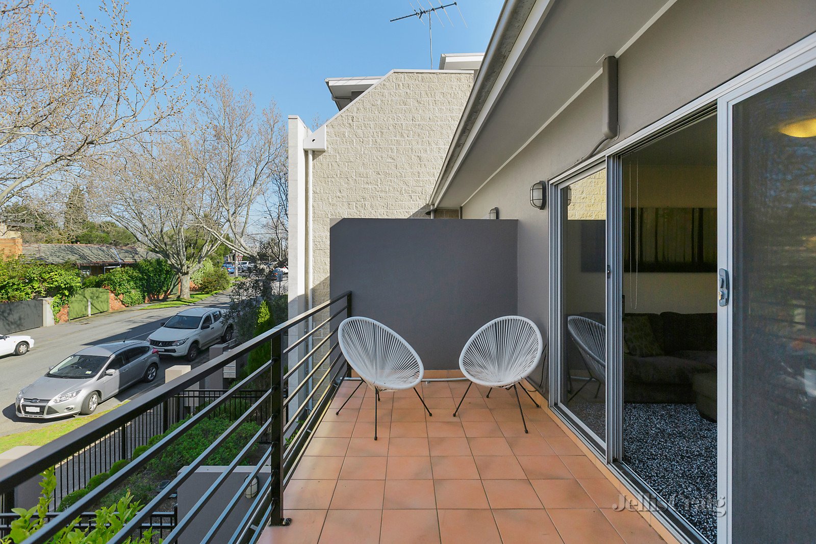 3/24 Valentine Grove, Armadale image 2