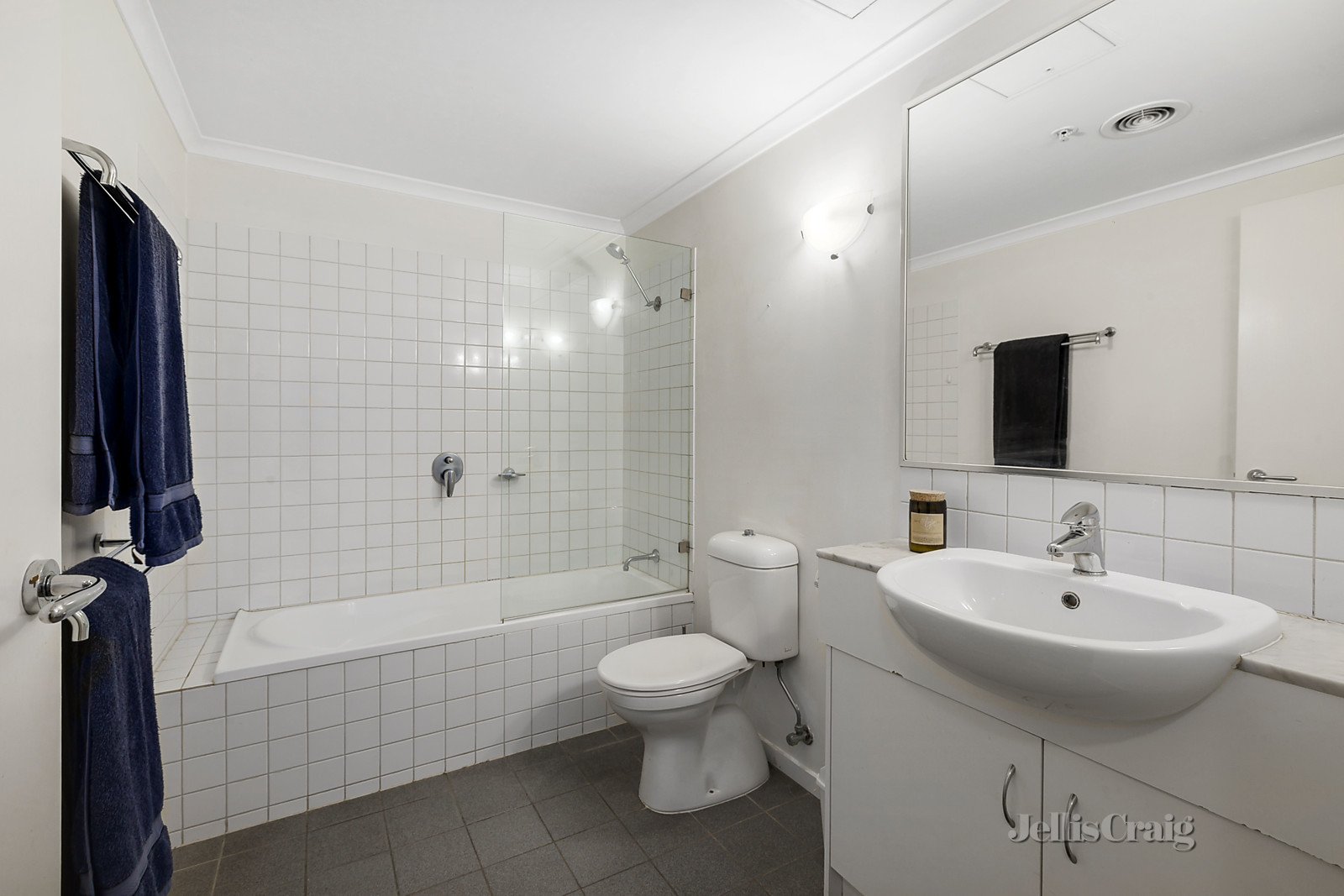 3/24 Valentine Grove, Armadale image 6
