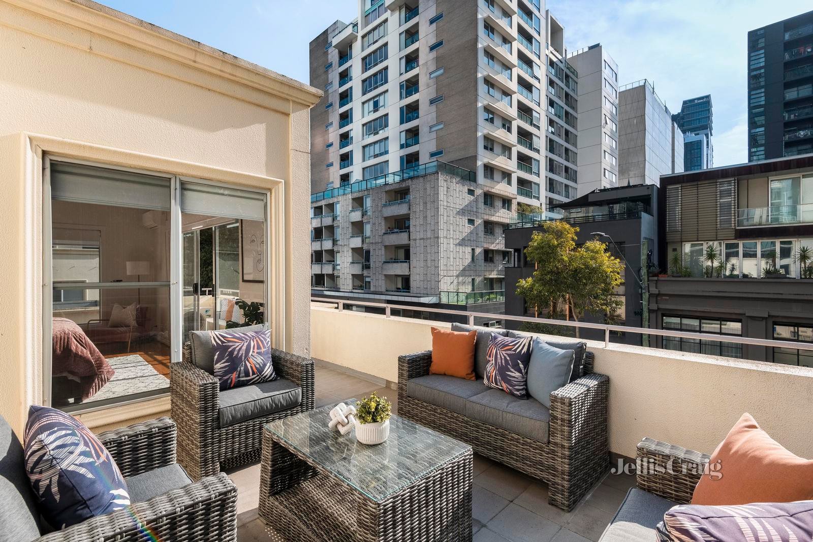 32/43-51 Jeffcott Street, West Melbourne image 5