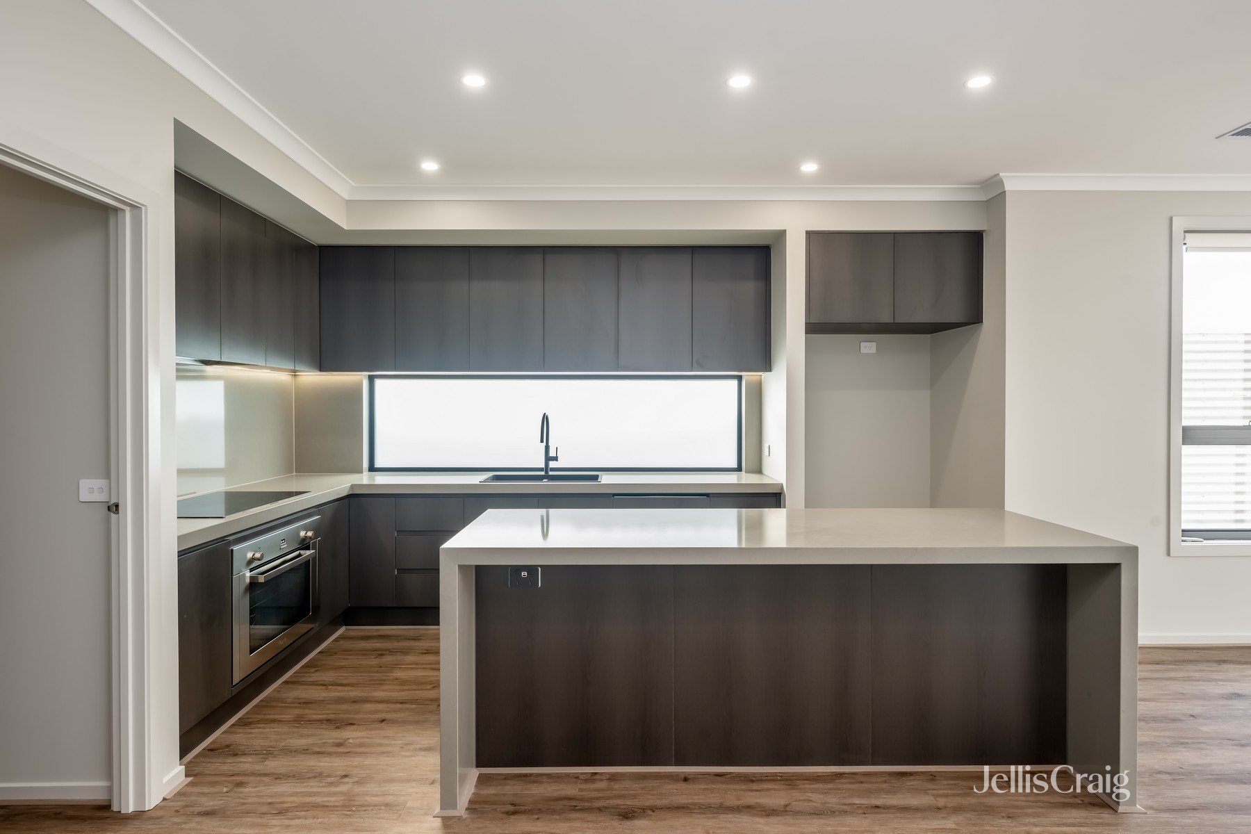 324B Raleigh Street, Thornbury image 2