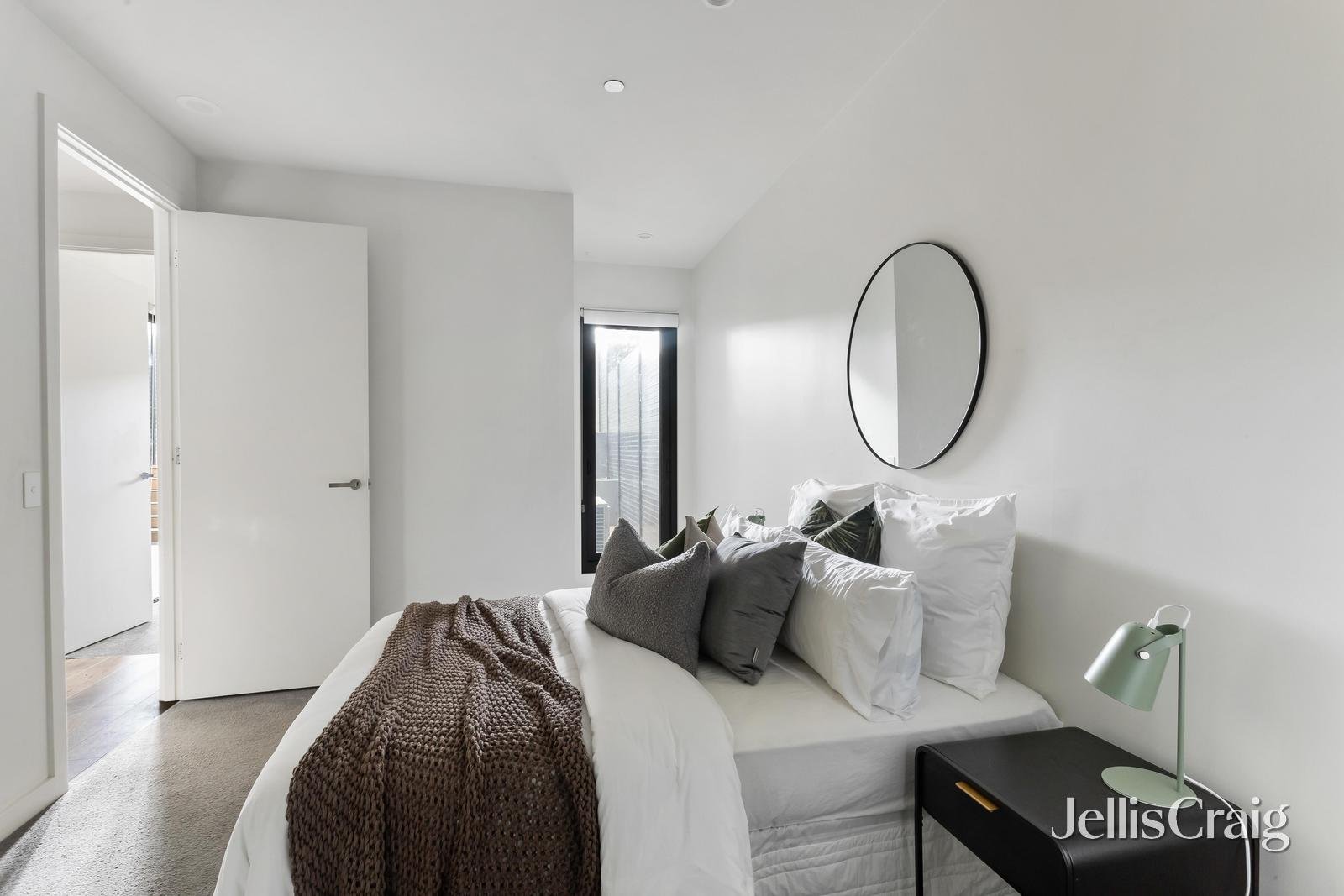 3/25 Nicholson Street, Bentleigh image 6