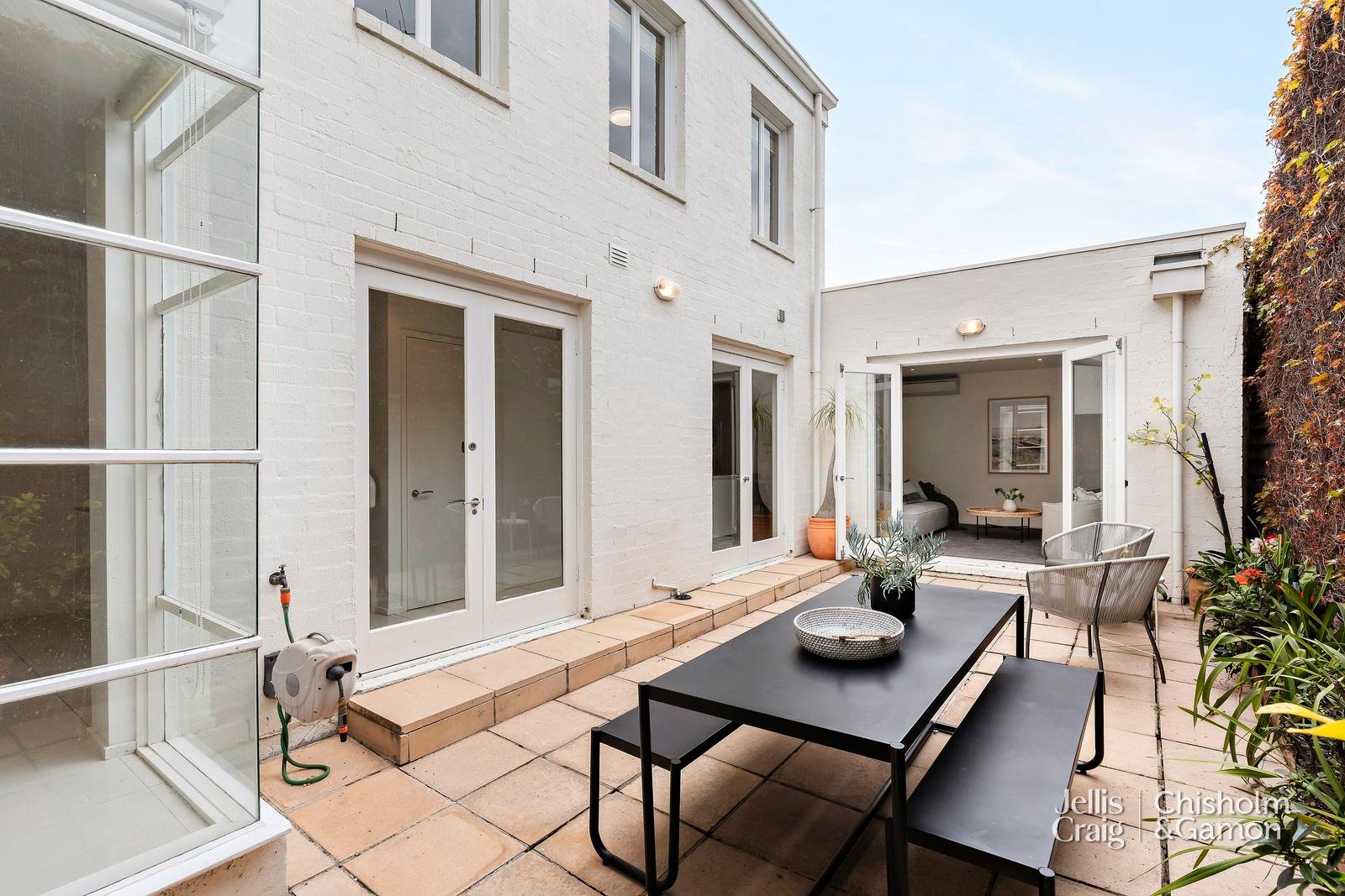 325 Princes Street, Port Melbourne image 3