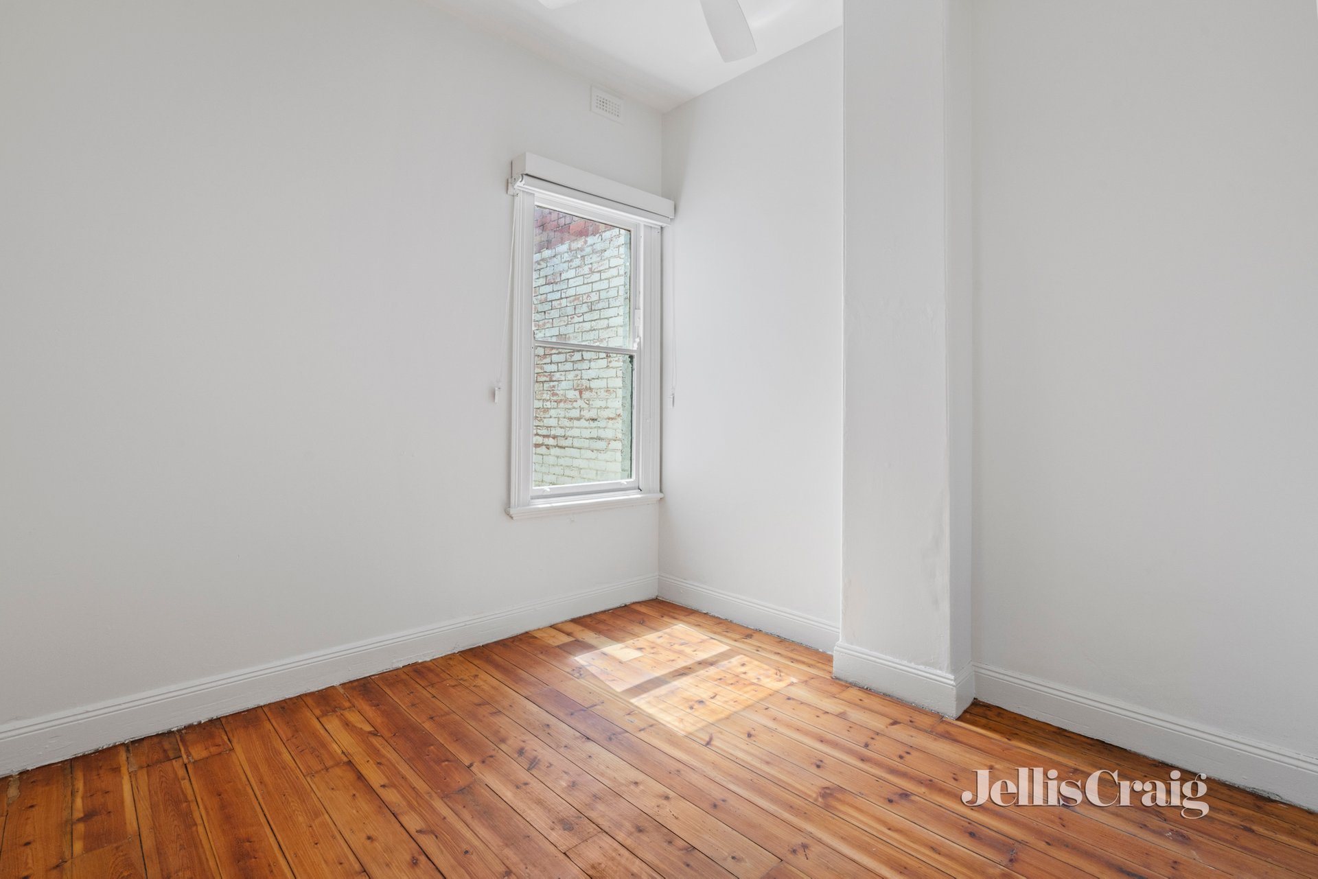 325 Swan Street, Richmond image 4