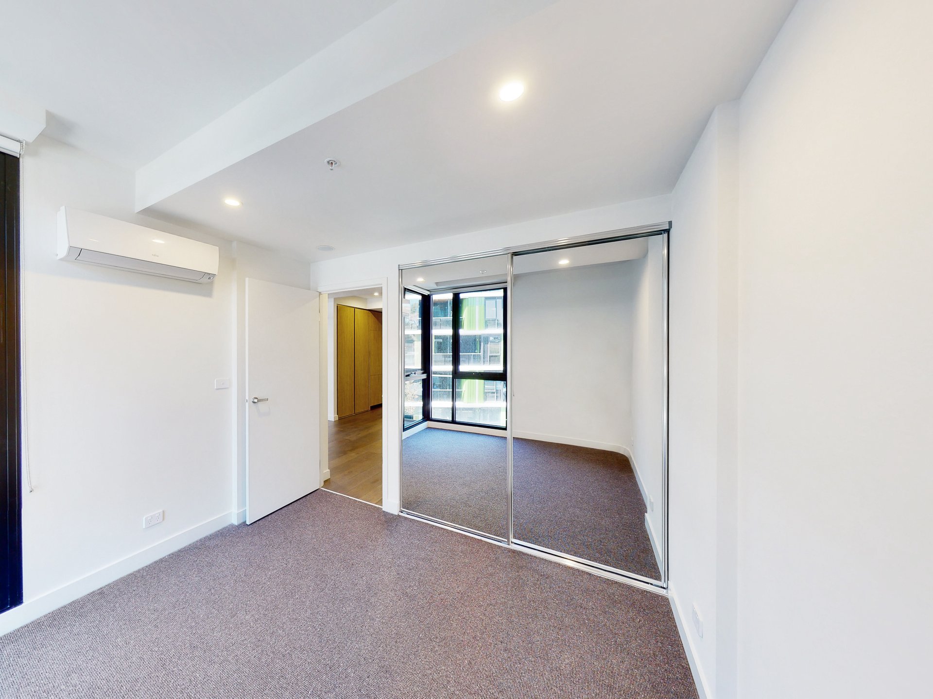 325/200 Burwood Road, Hawthorn image 5