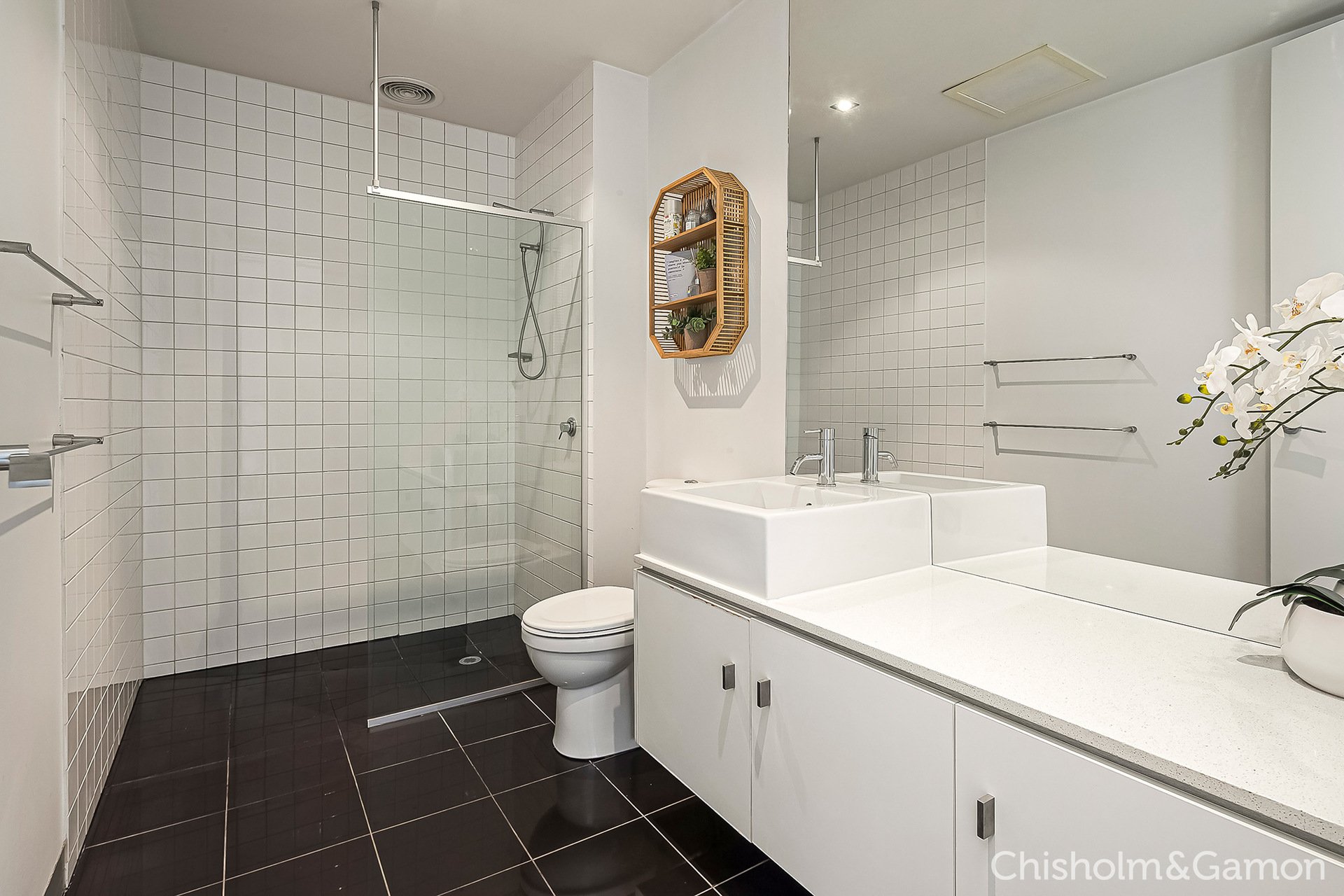 32/568 New Street, Brighton image 8