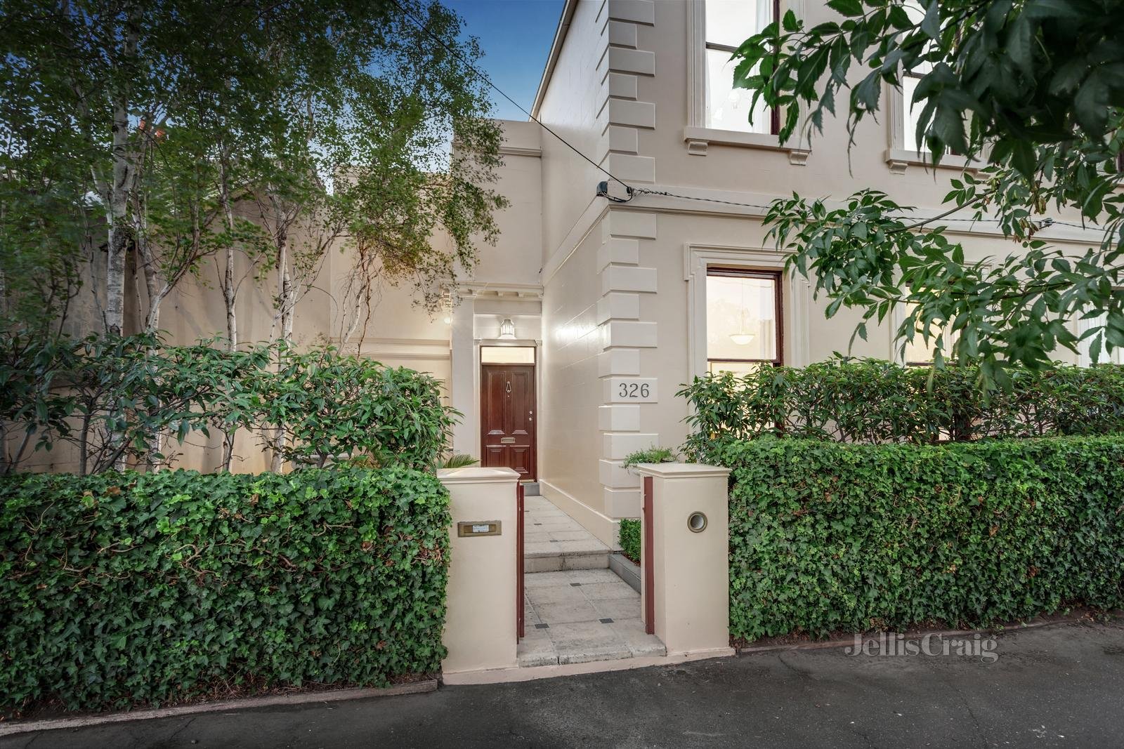 326 Albert Road, South Melbourne image 1