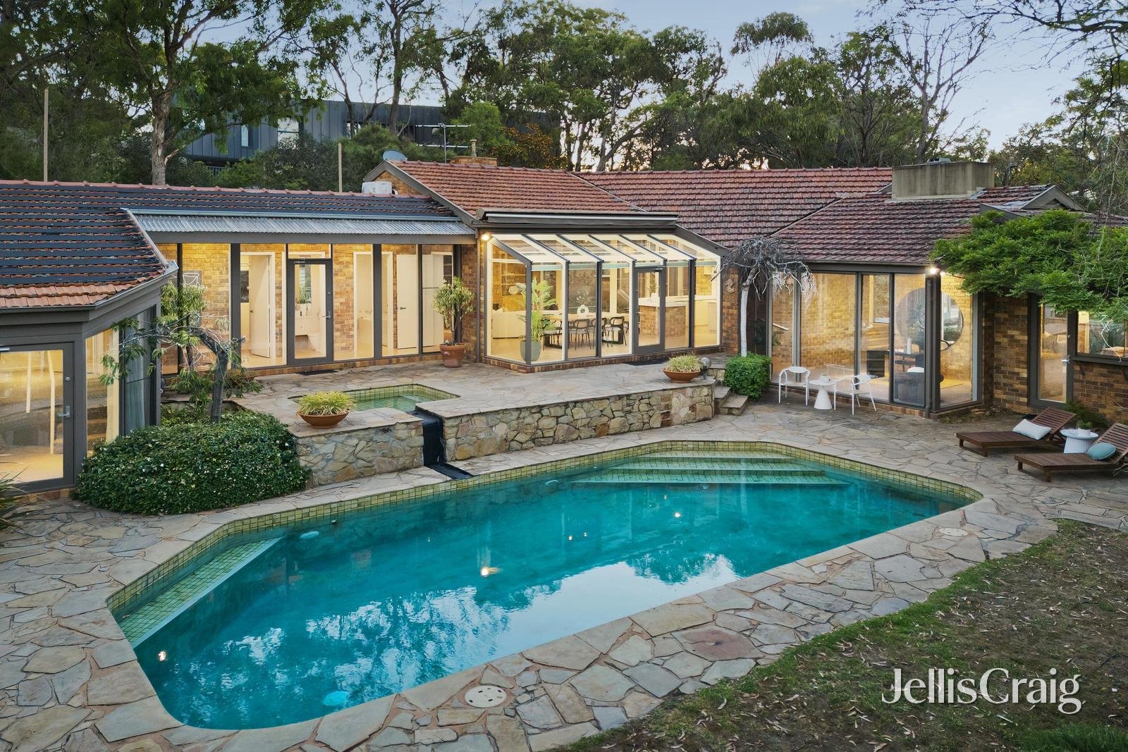 3/26 Diosma Road, Eltham image 1