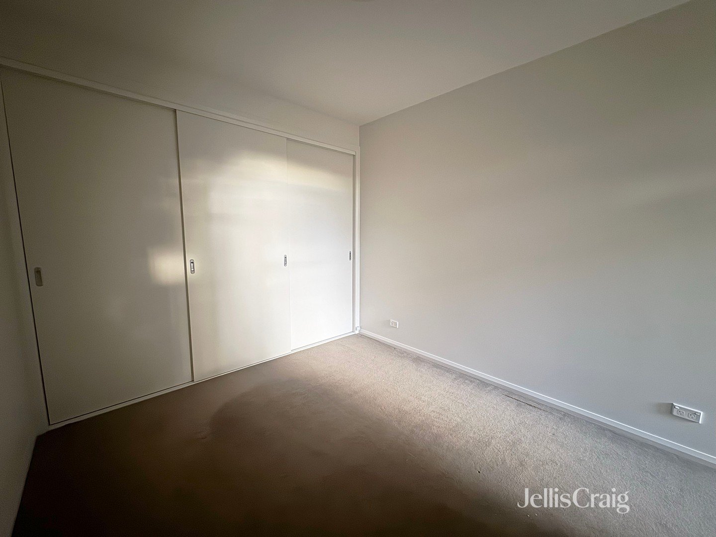 3/26 Livingstone Street, Ivanhoe image 3