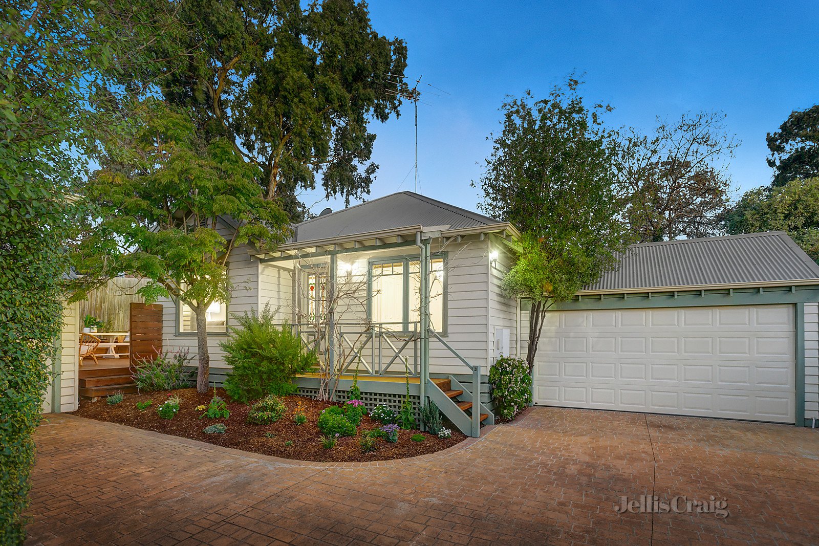 3/26 Luck Street, Eltham image 1