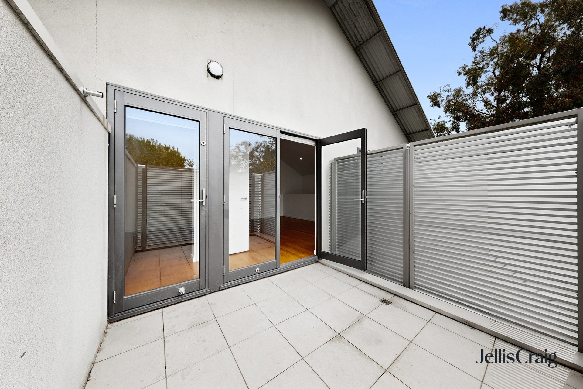 3/260 Barkly Street, St&nbsp;Kilda image 7