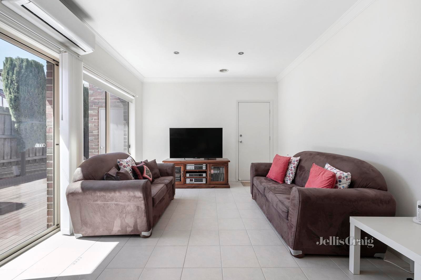 3/260 Melrose Drive, Tullamarine image 2