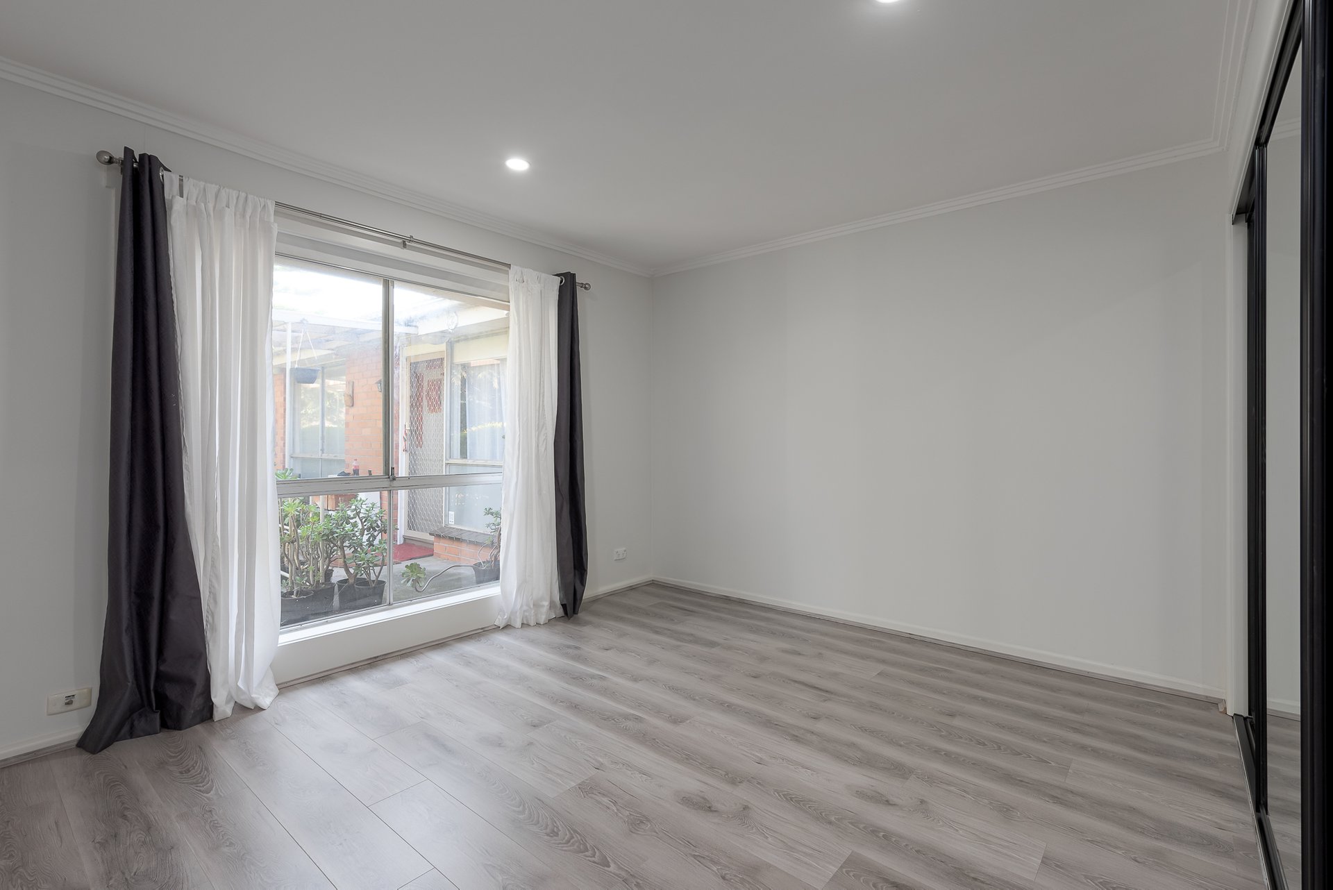 3/27 Grenfell Road, Mount Waverley image 4