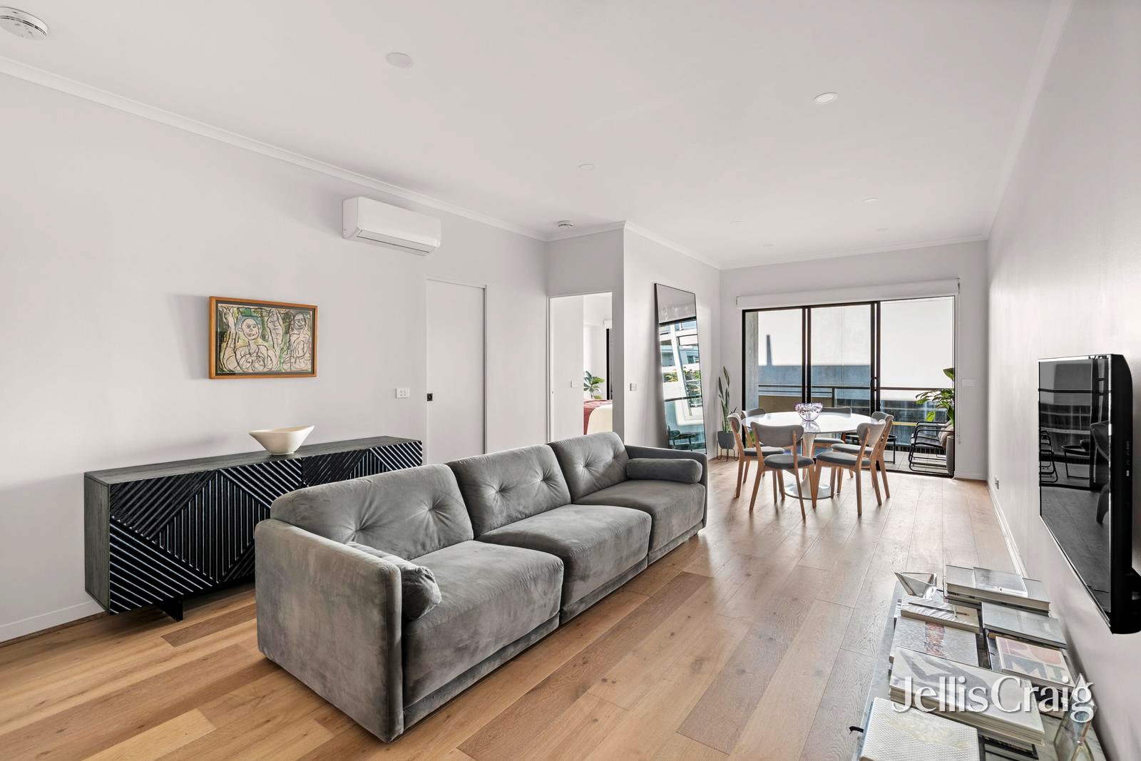 3/27 Hope Street, Brunswick image 1