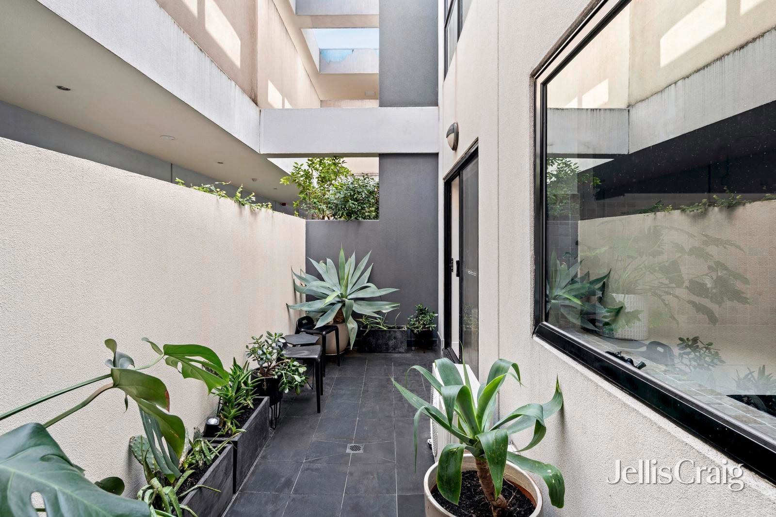 3/27 Hope Street, Brunswick image 9