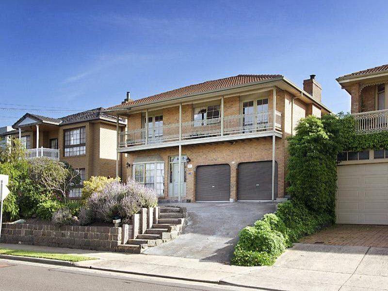 327 Street, STRATHMORE HEIGHTS VIC 3041
