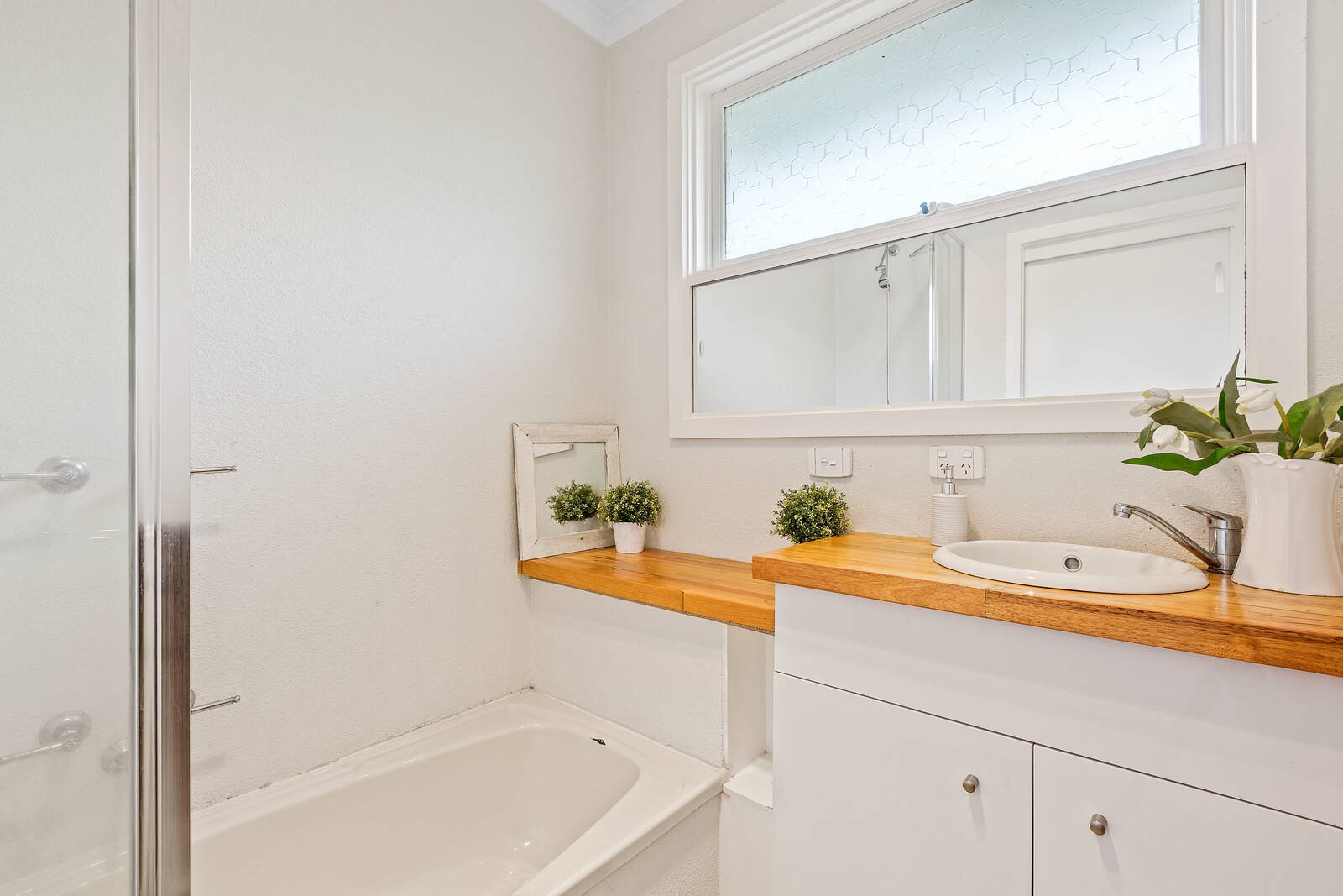 Property Gallery Thumbnail 5