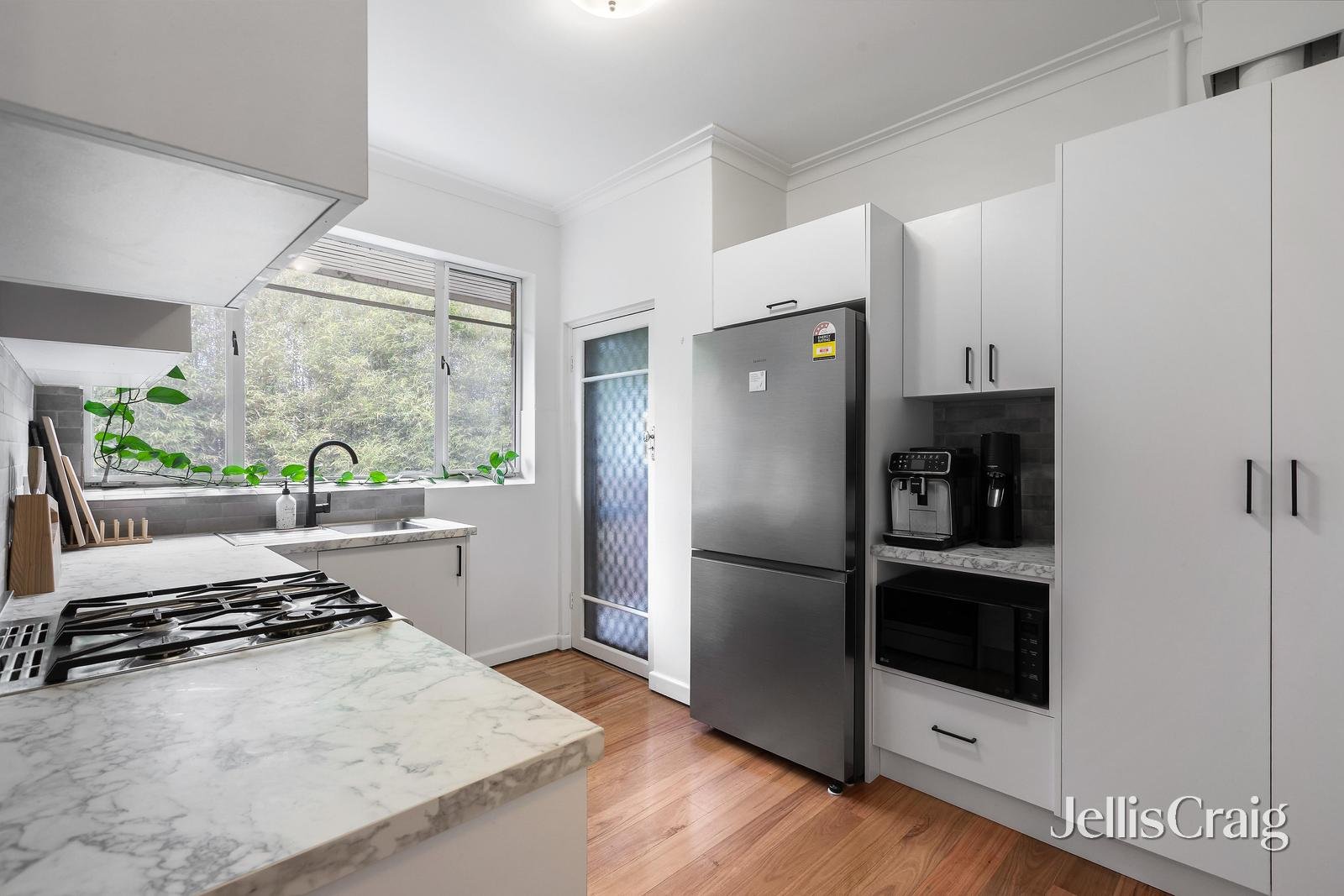 3/27 Ruskin Street, Elwood image 6