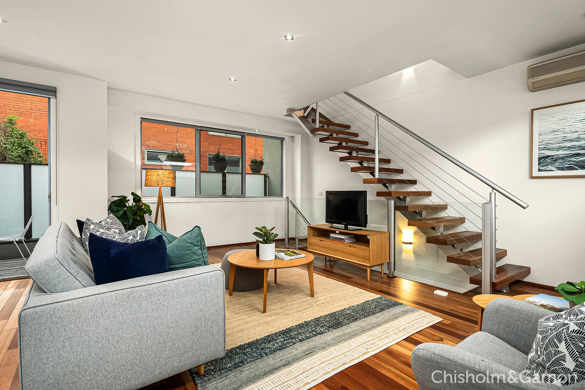3/27 Selwyn Avenue, Elwood image 2