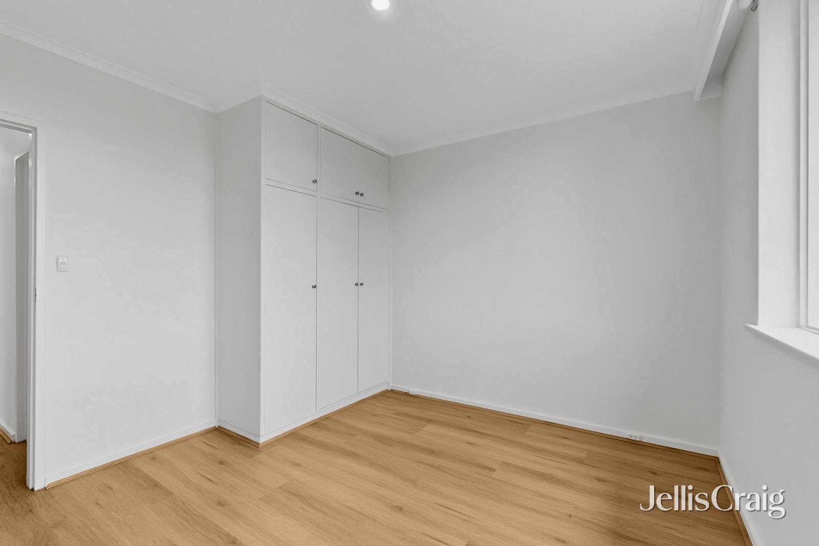 3/27 Spray Street, Elwood image 6