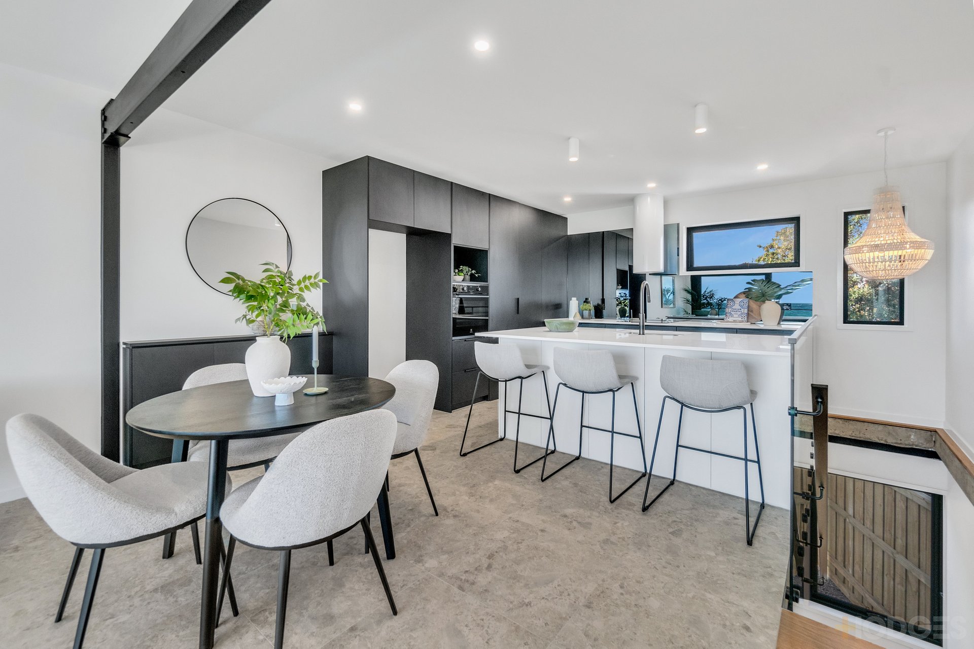3 / 27 Swansea Road Chelsea