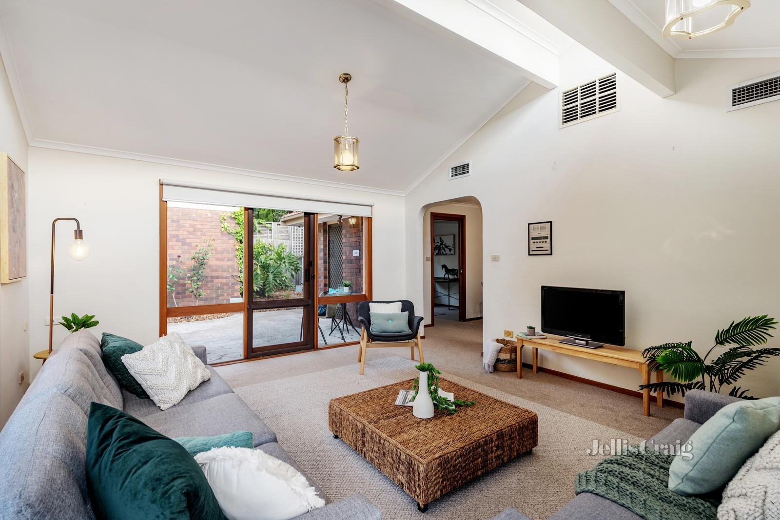 3/275 Springvale Road, Nunawading image 2