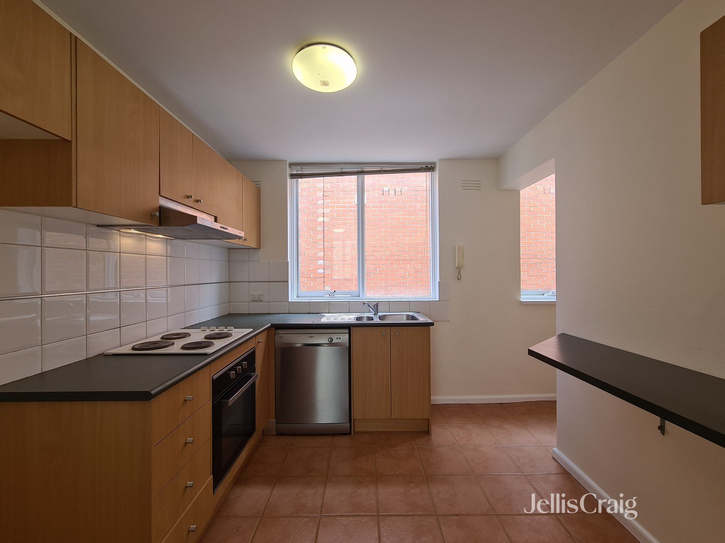 3/279 Nicholson Street, Carlton image 2