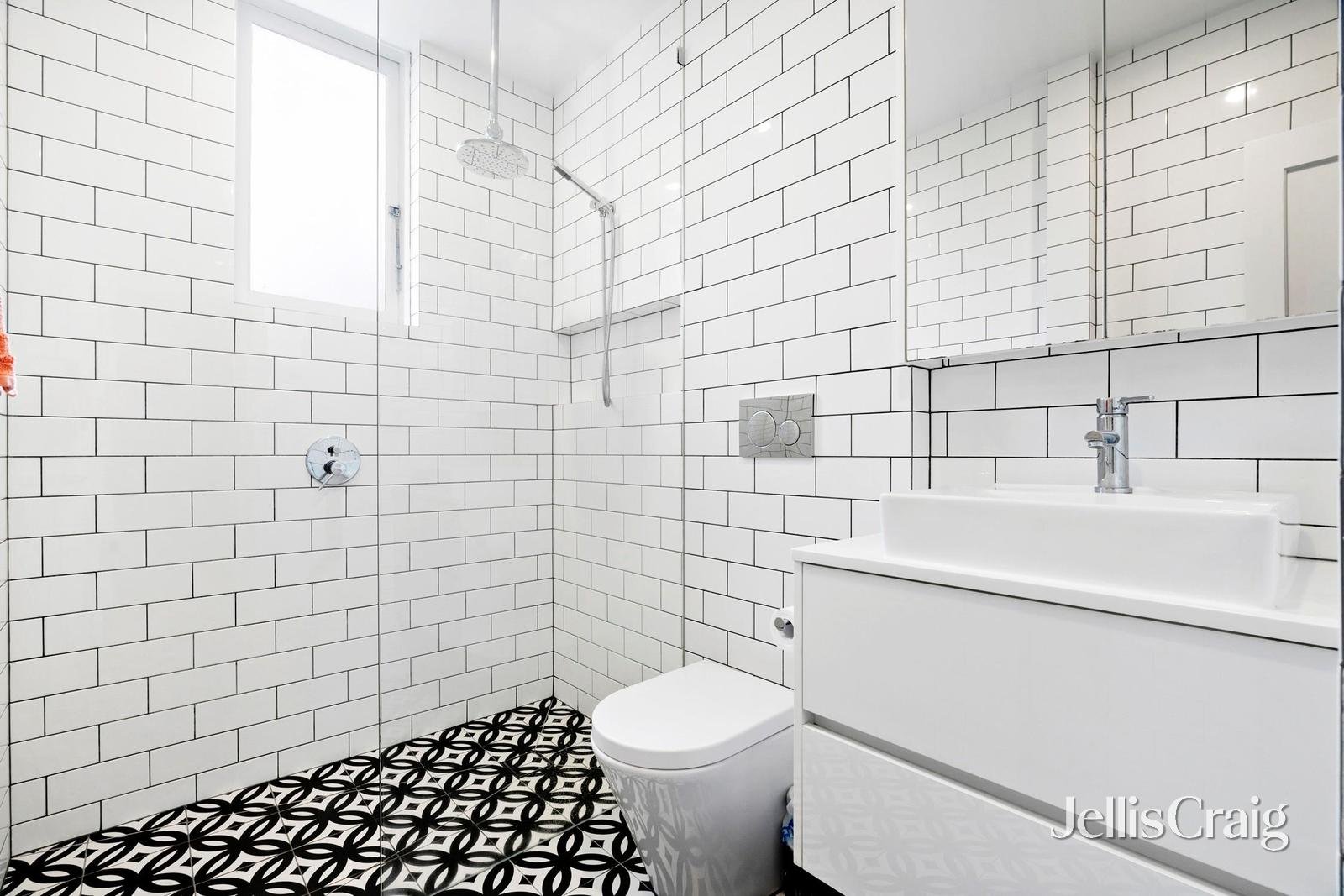 3/27a Foam Street, Elwood image 7