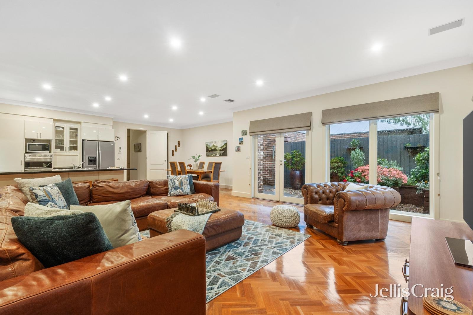 328 Balwyn Road, Balwyn North image 4
