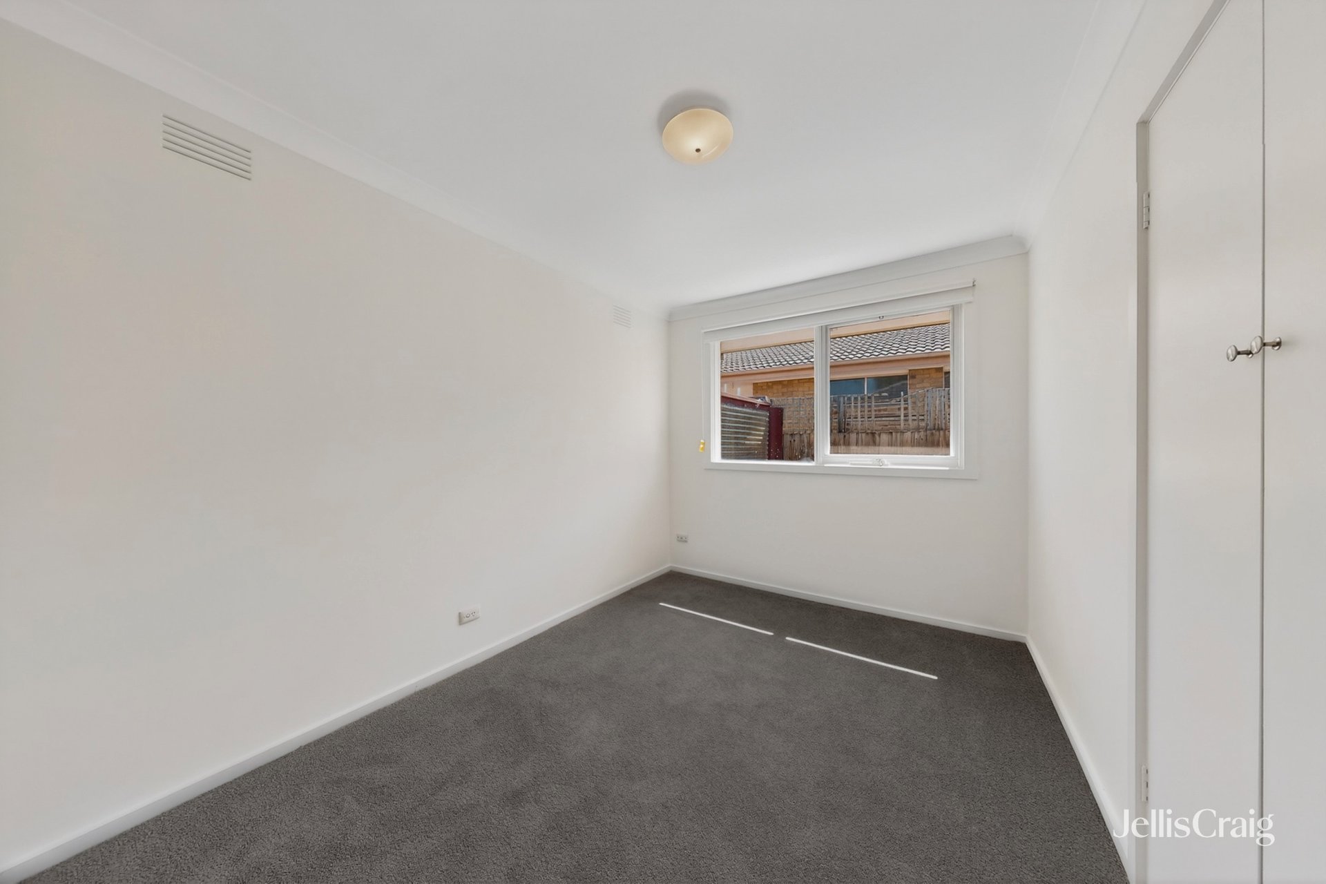 3/28 Coorigil Road, Carnegie image 7