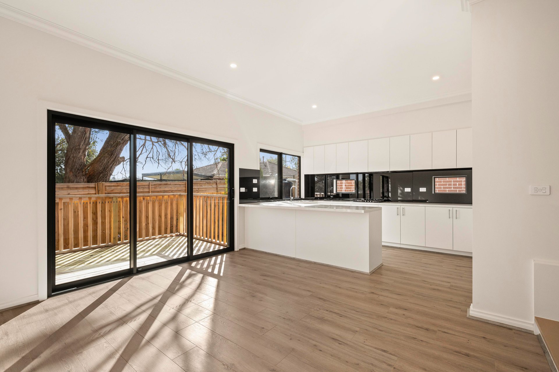 3/28 Highland Crescent, Mooroolbark image 4
