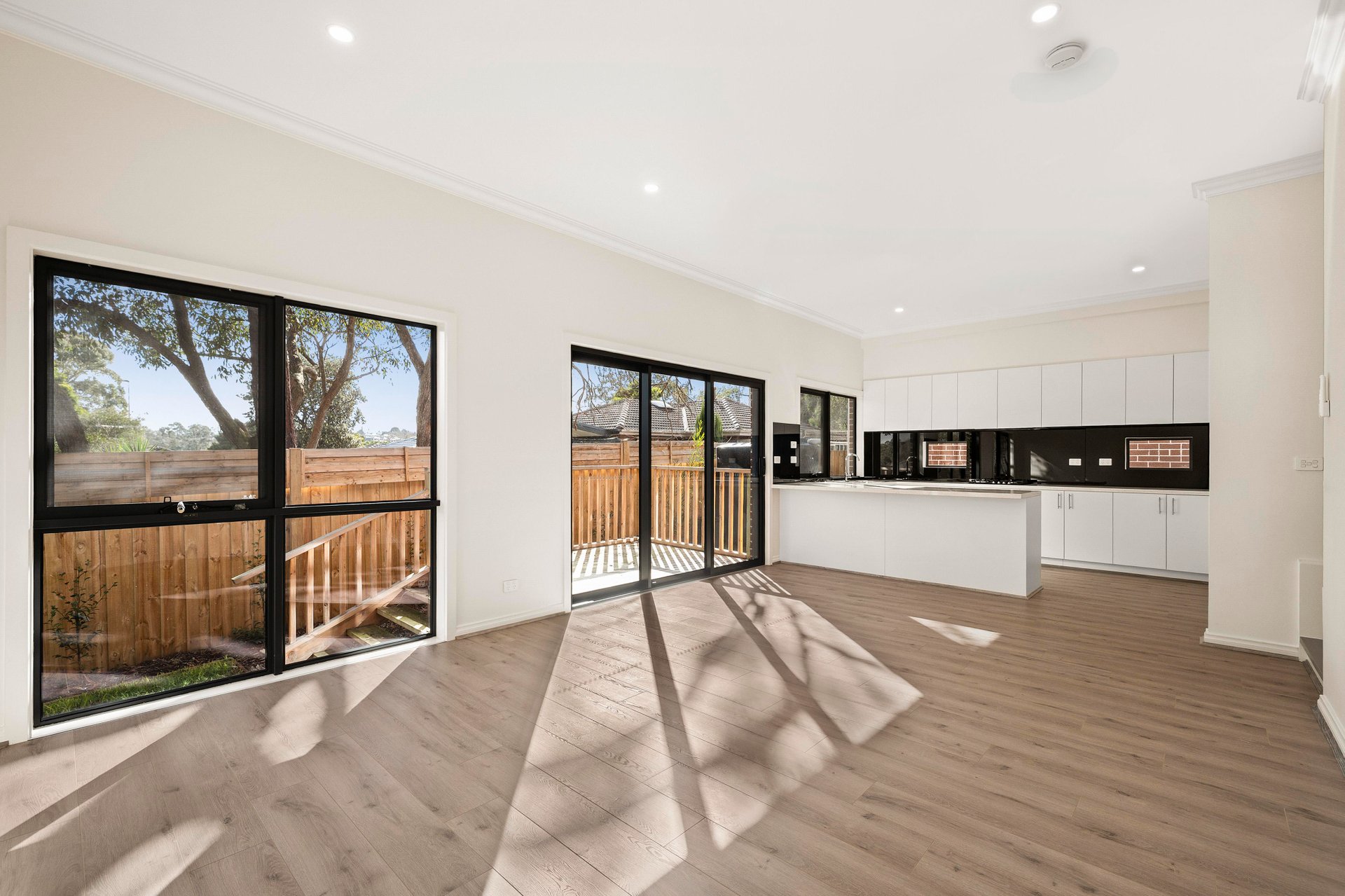 3/28 Highland Crescent, Mooroolbark image 5