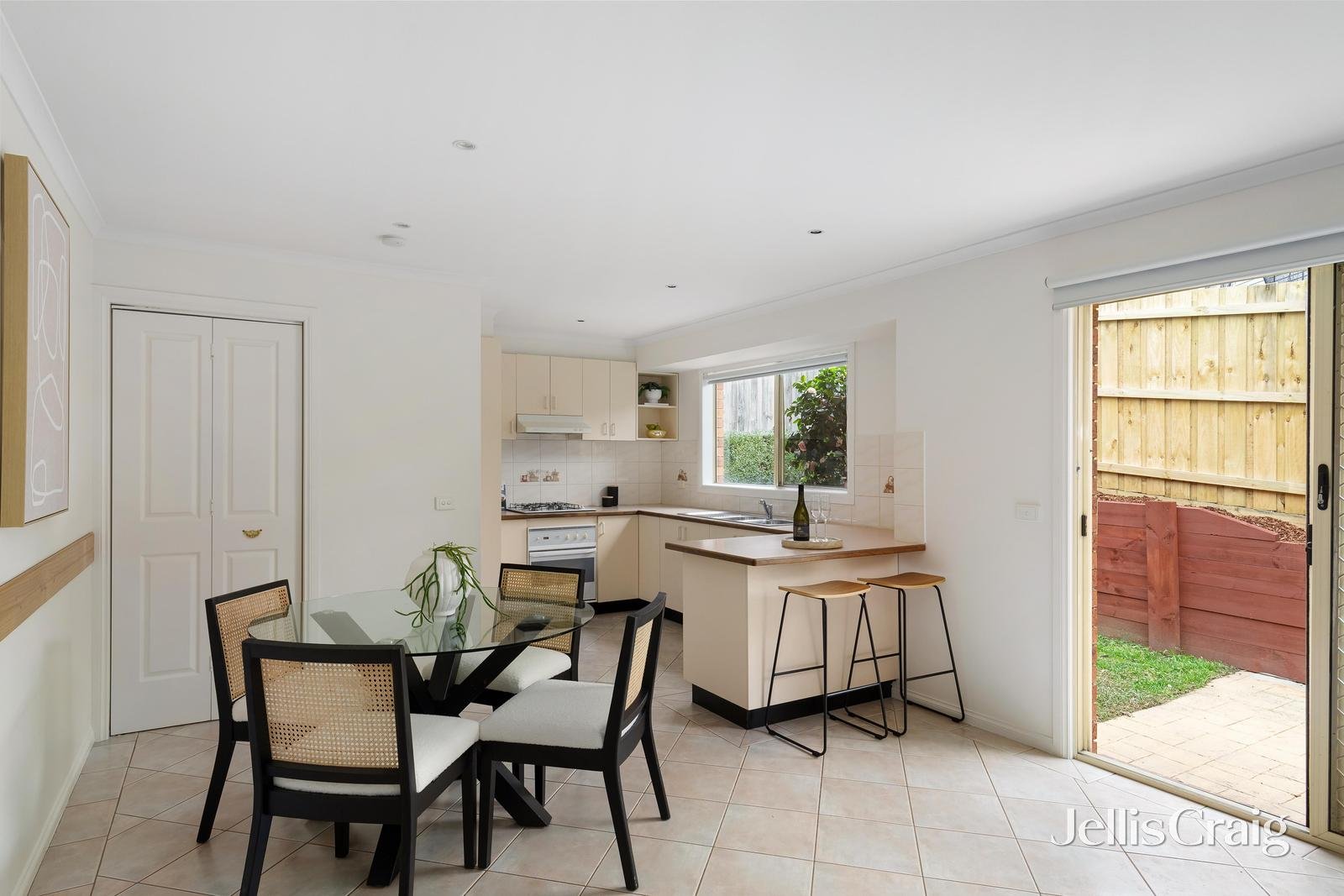 3/28 Lorimer Street, Greensborough image 4