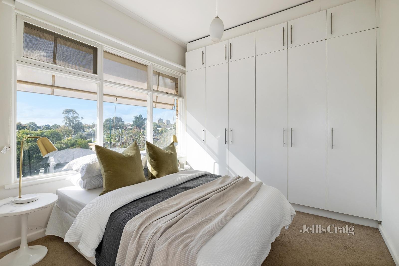 3/28 Mathoura Road, Toorak image 3