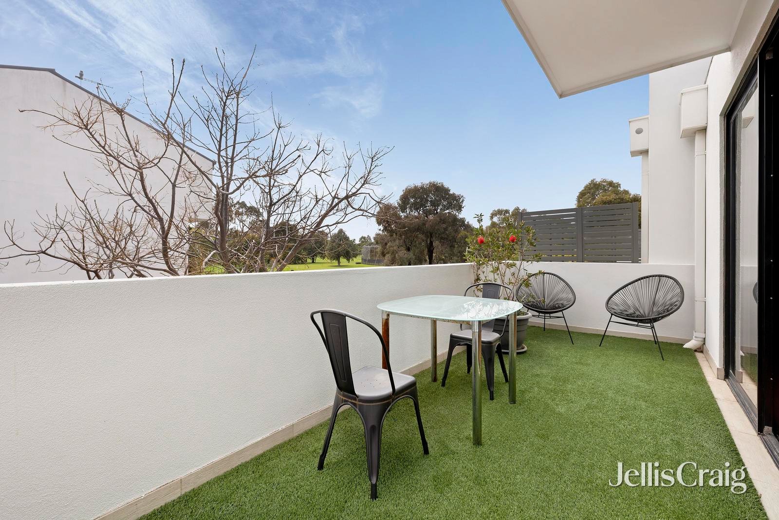 3/28 Salisbury Street, Yarraville image 4
