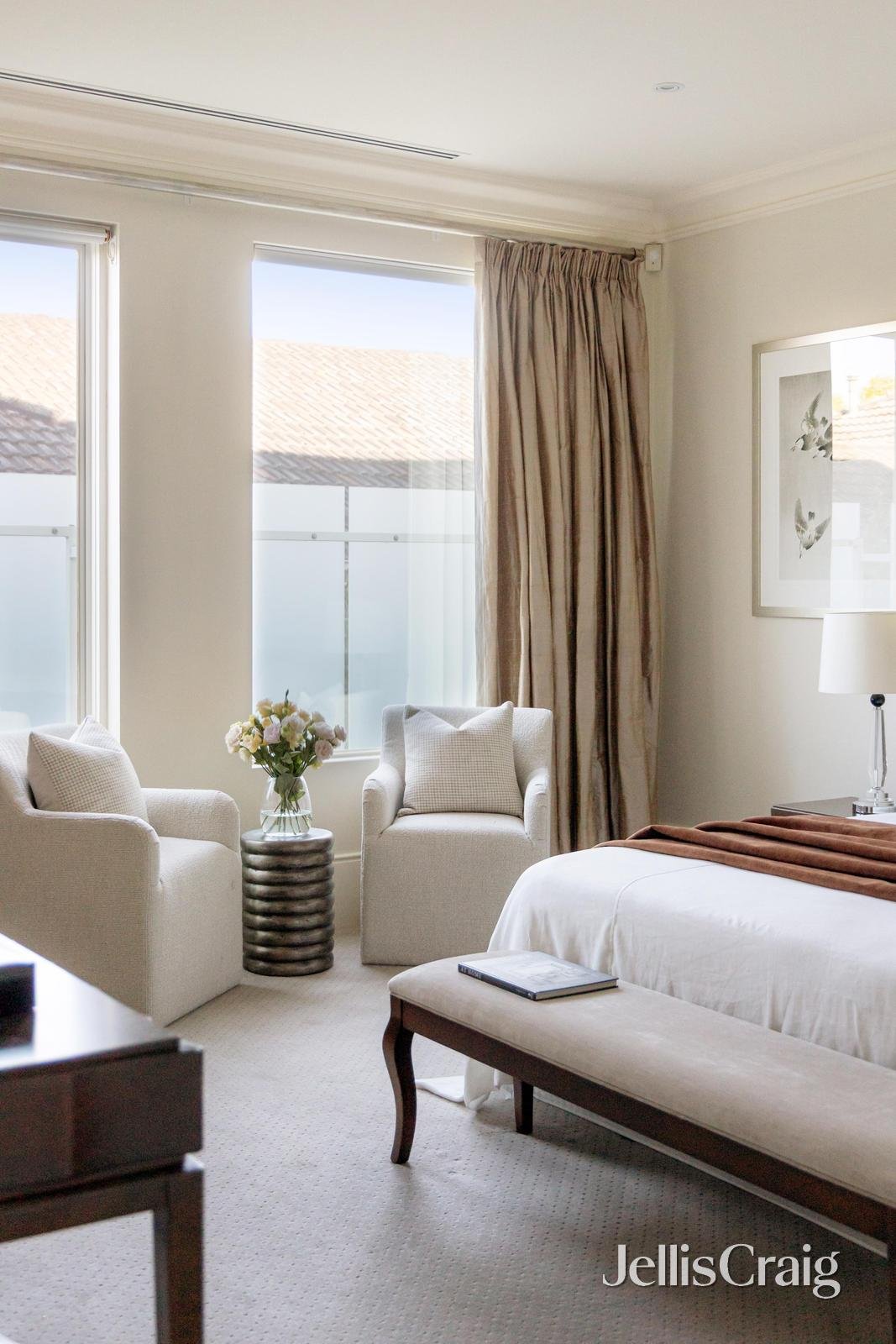 3/28 Springfield Avenue, Toorak image 11