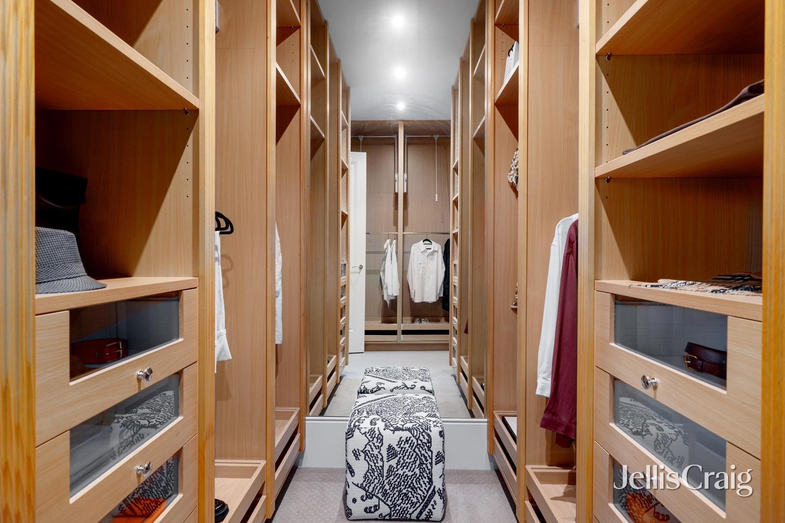 3/28 Springfield Avenue, Toorak image 13