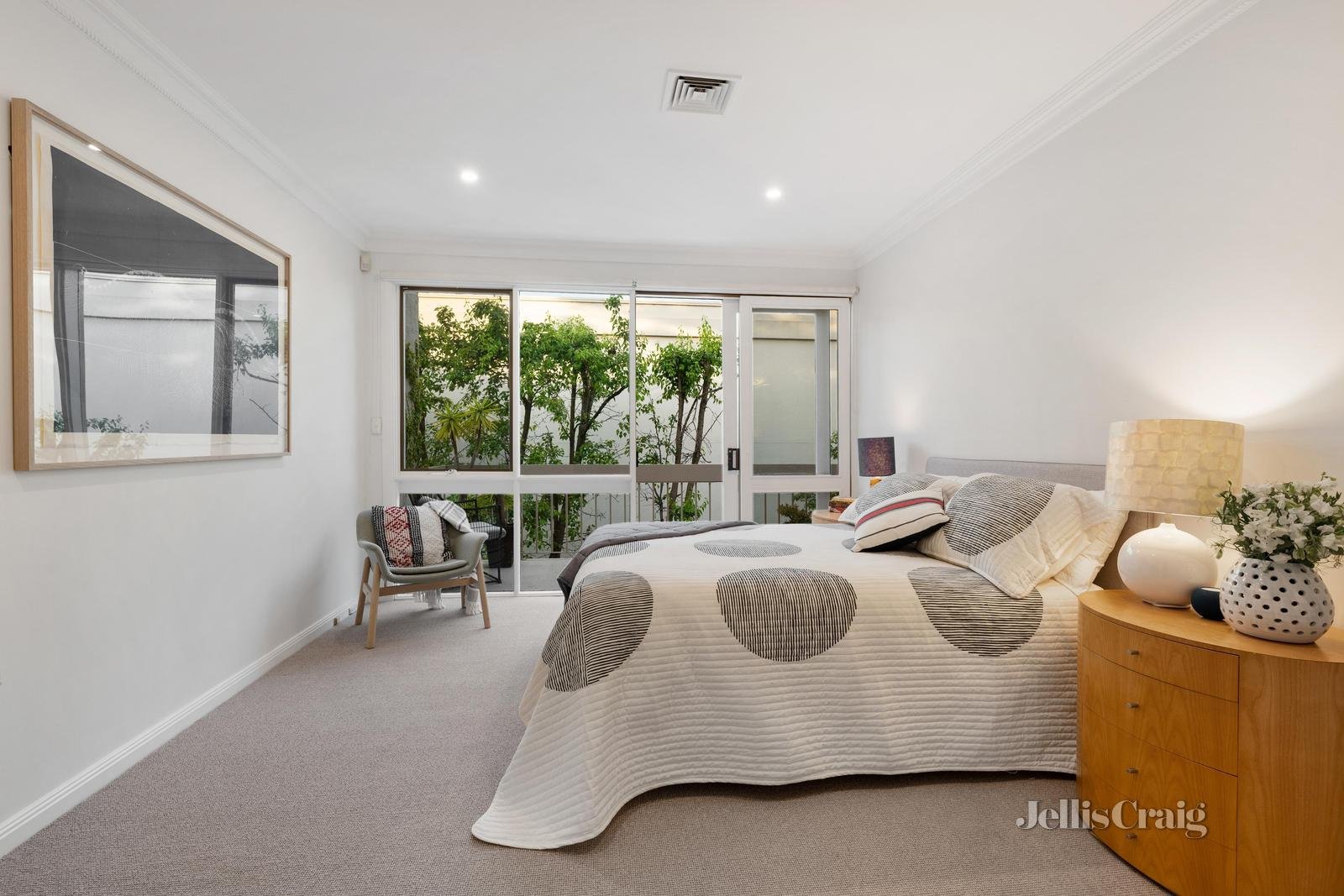 3/28 Walsh Street, South Yarra image 8