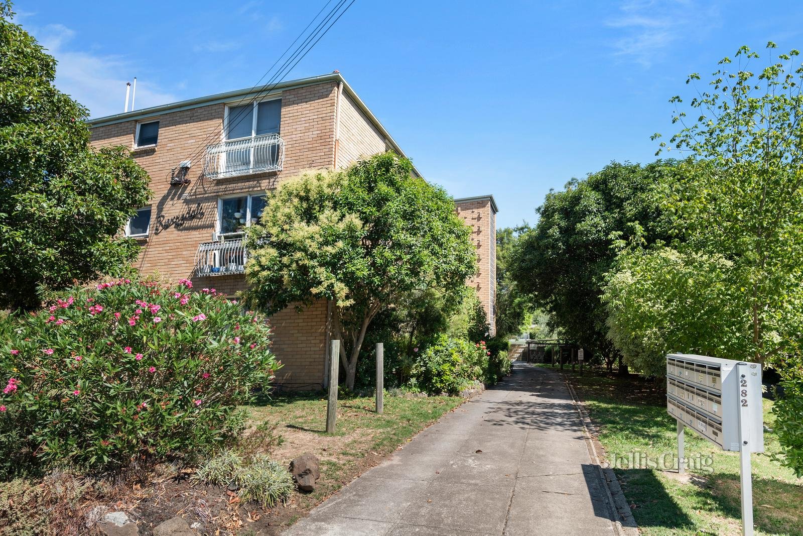 3/282 Riversdale Road, Hawthorn East image 2