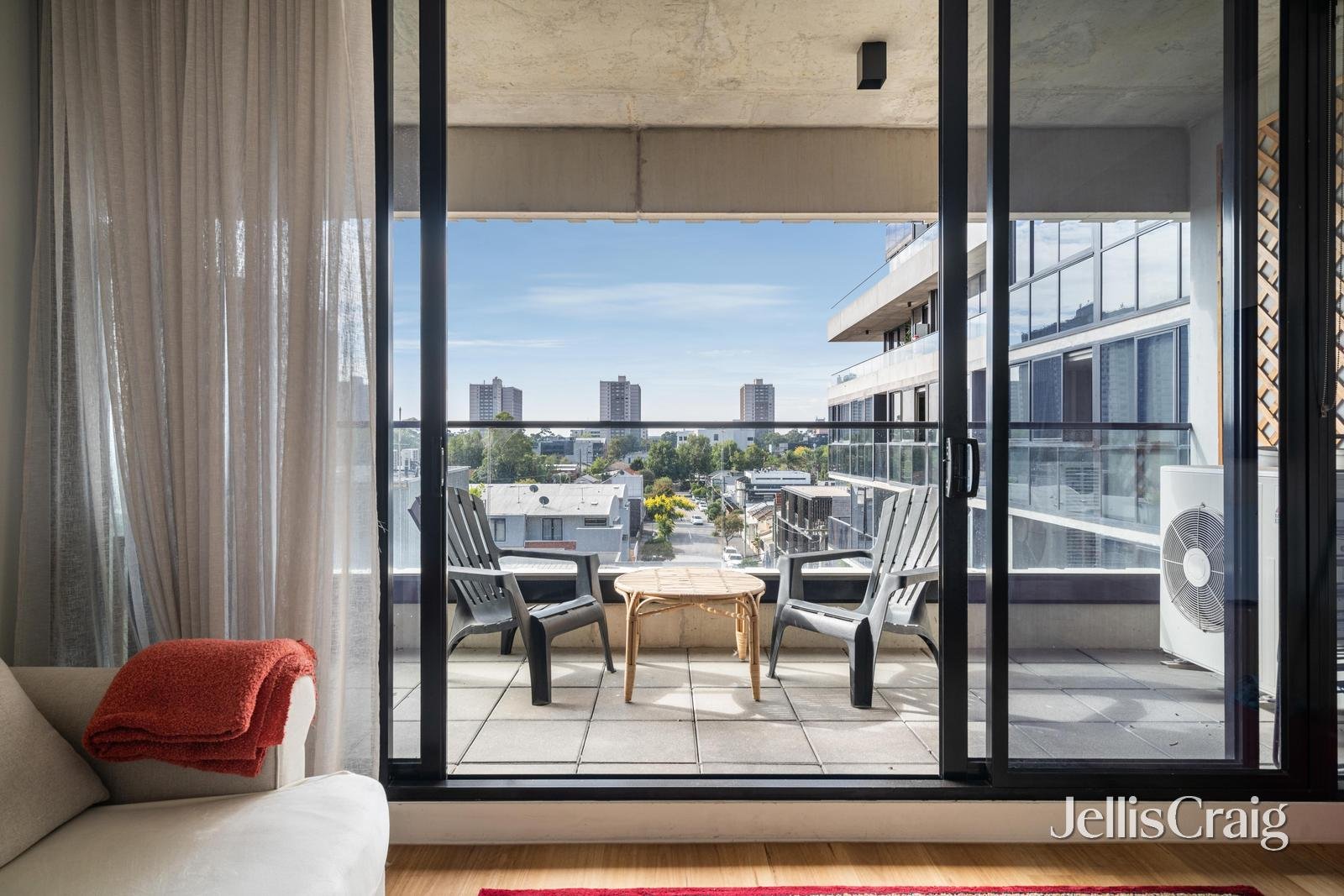 328/253 Bridge Road, Richmond image 2