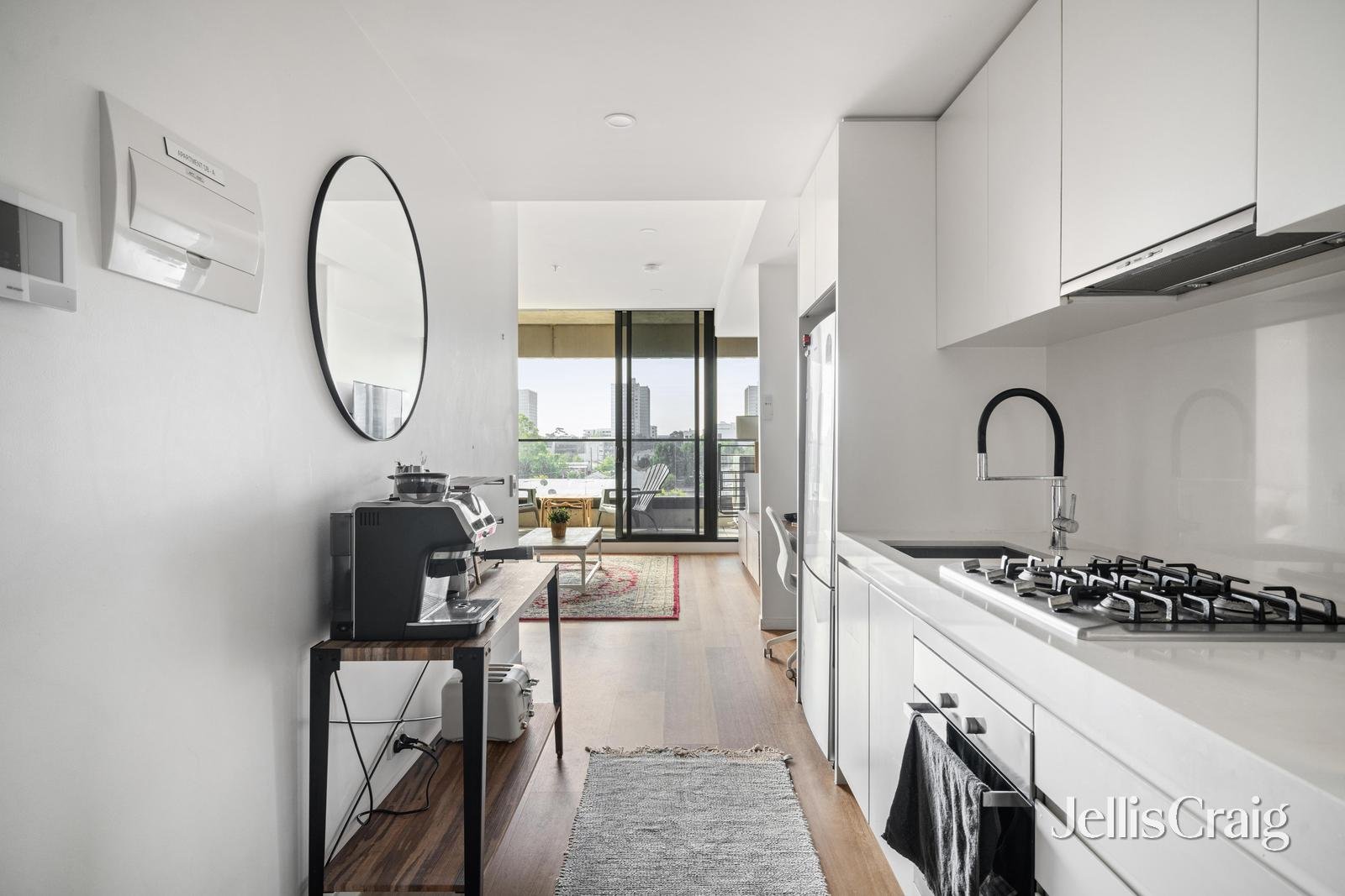 328/253 Bridge Road, Richmond image 4