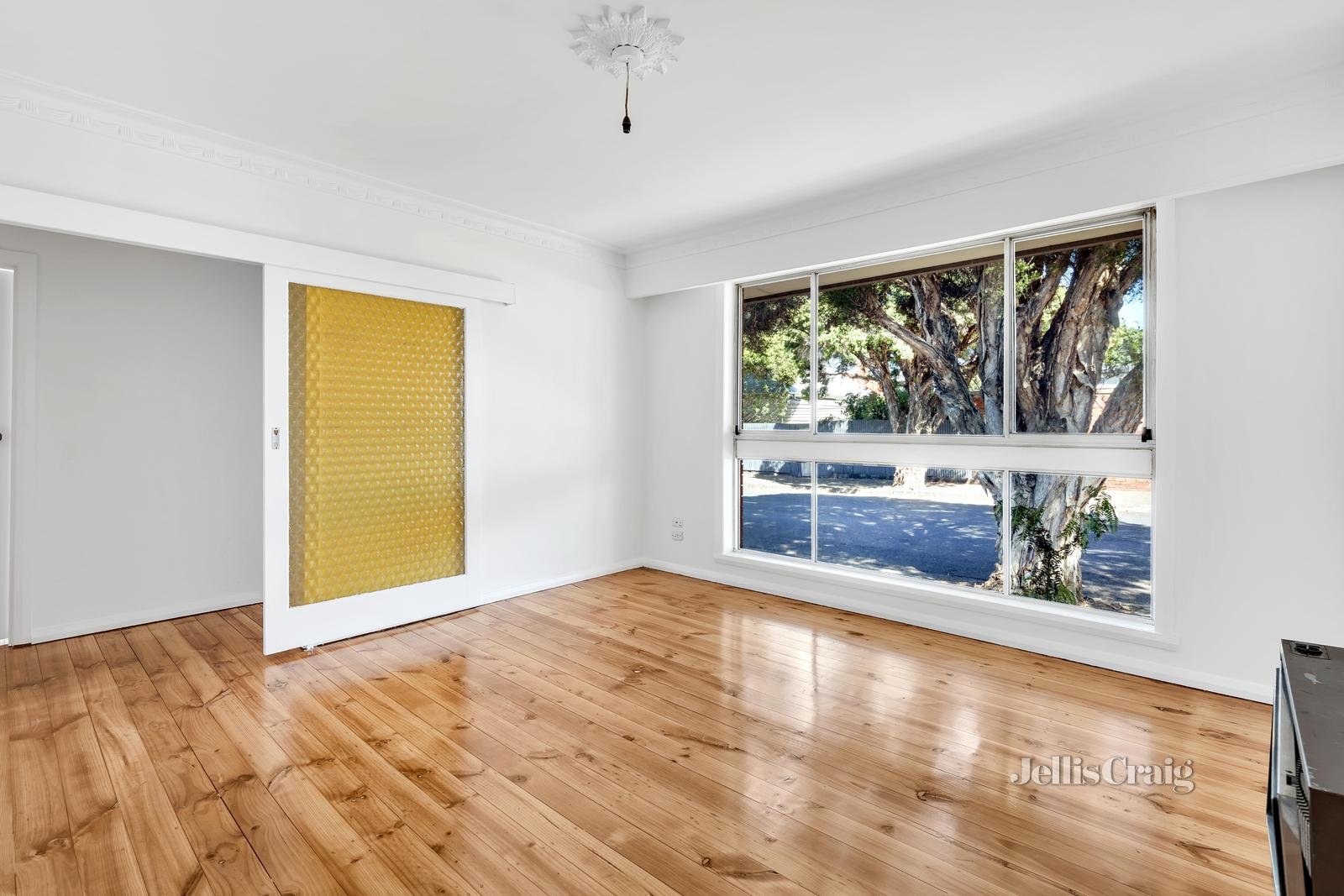 3/287 Albion Street, Brunswick image 2