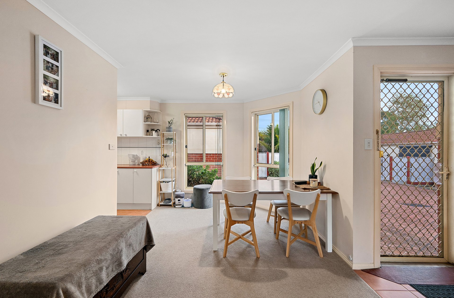 3/287 Mount Dandenong Road, Croydon image 4