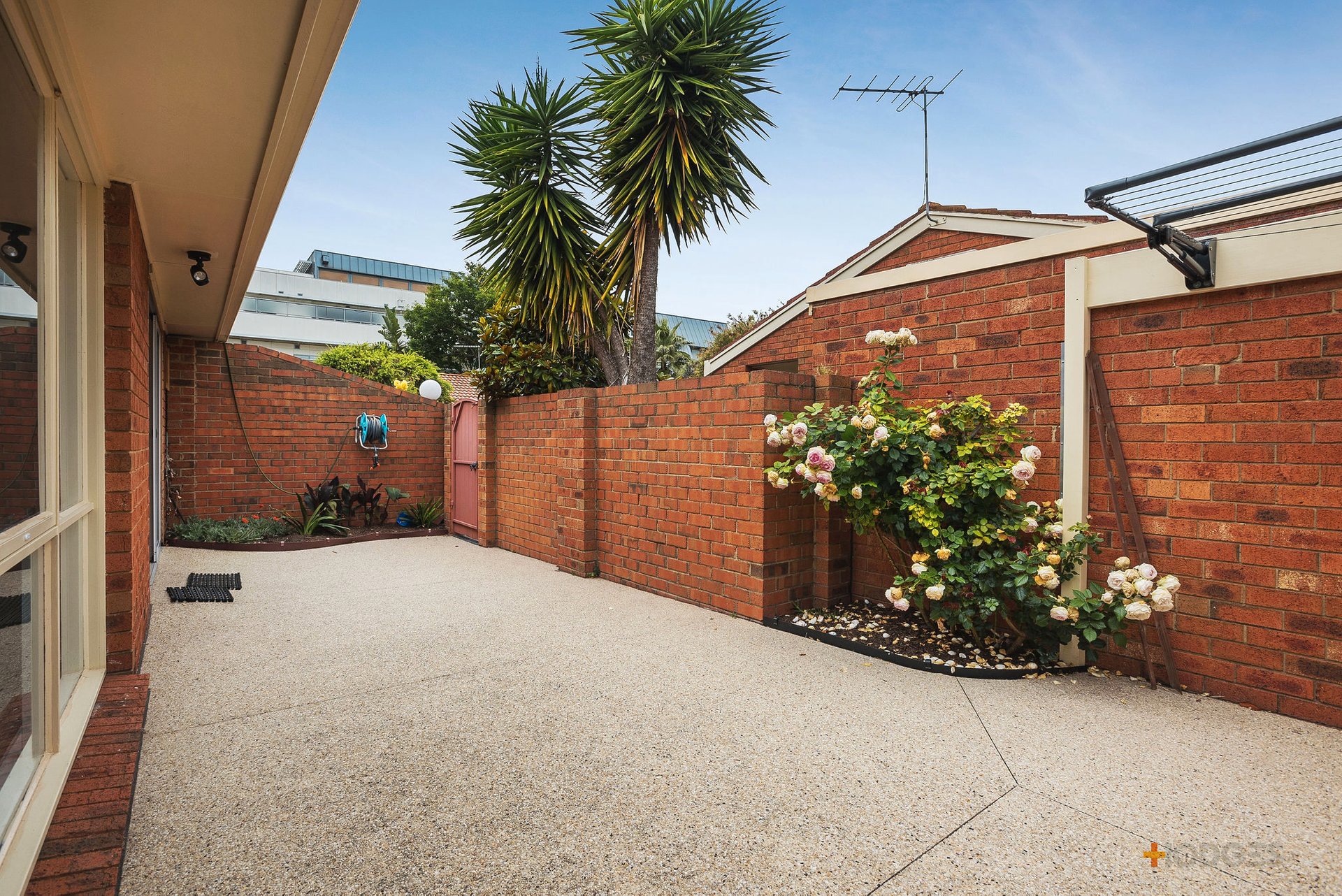 3 / 29-31 Childers Street Mentone