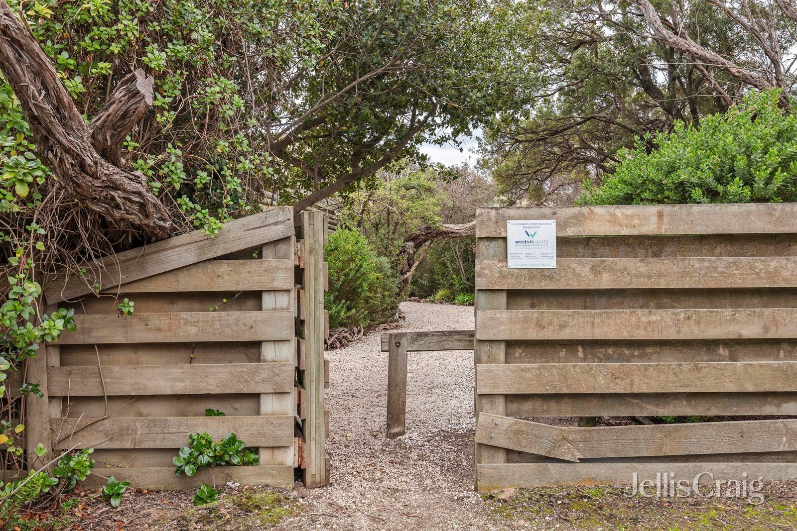 3/29-33 Baker Street, Ocean Grove image 11